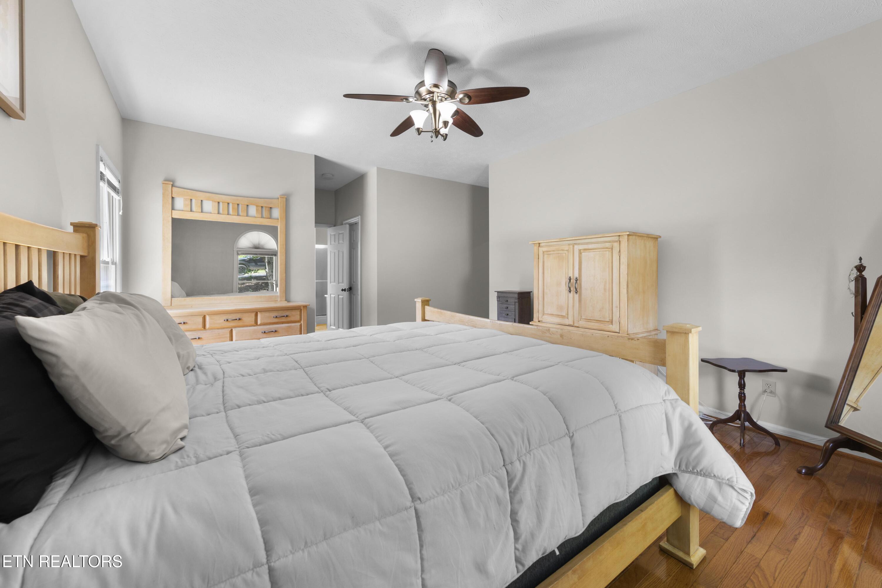 10605 Summit Mountain Court Knoxville TN 37922