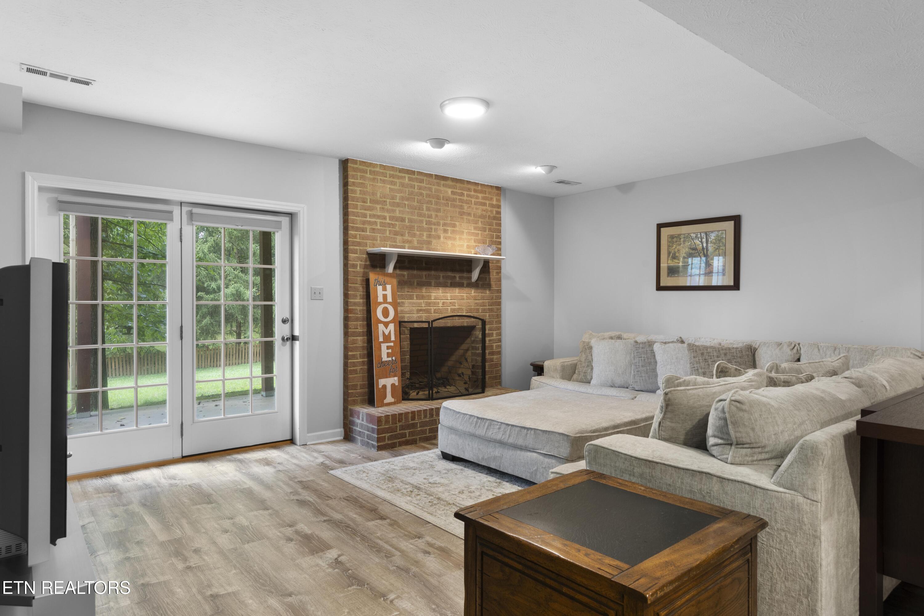 10605 Summit Mountain Court Knoxville TN 37922