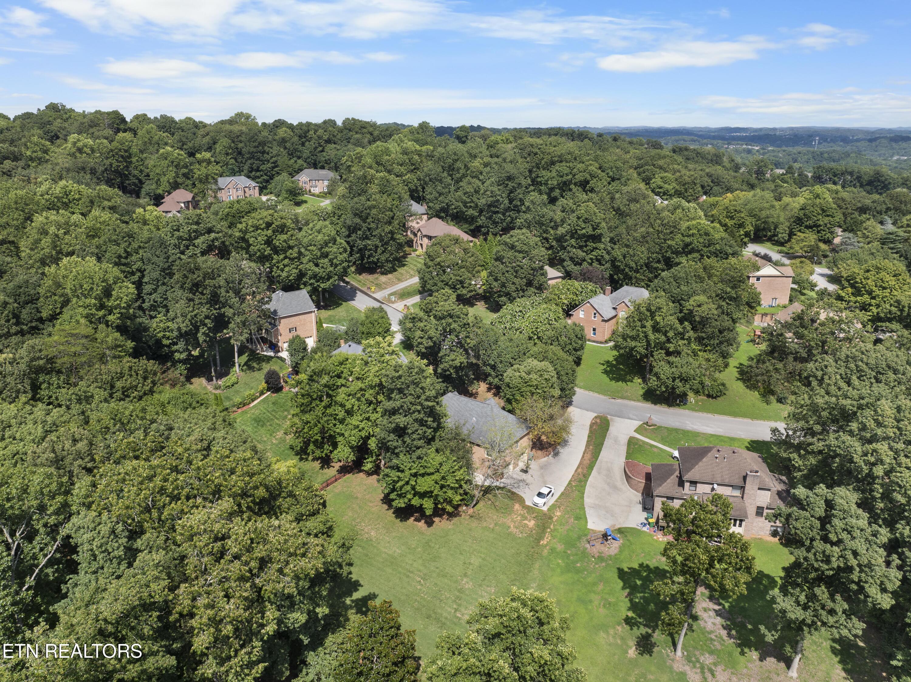 10605 Summit Mountain Court Knoxville TN 37922