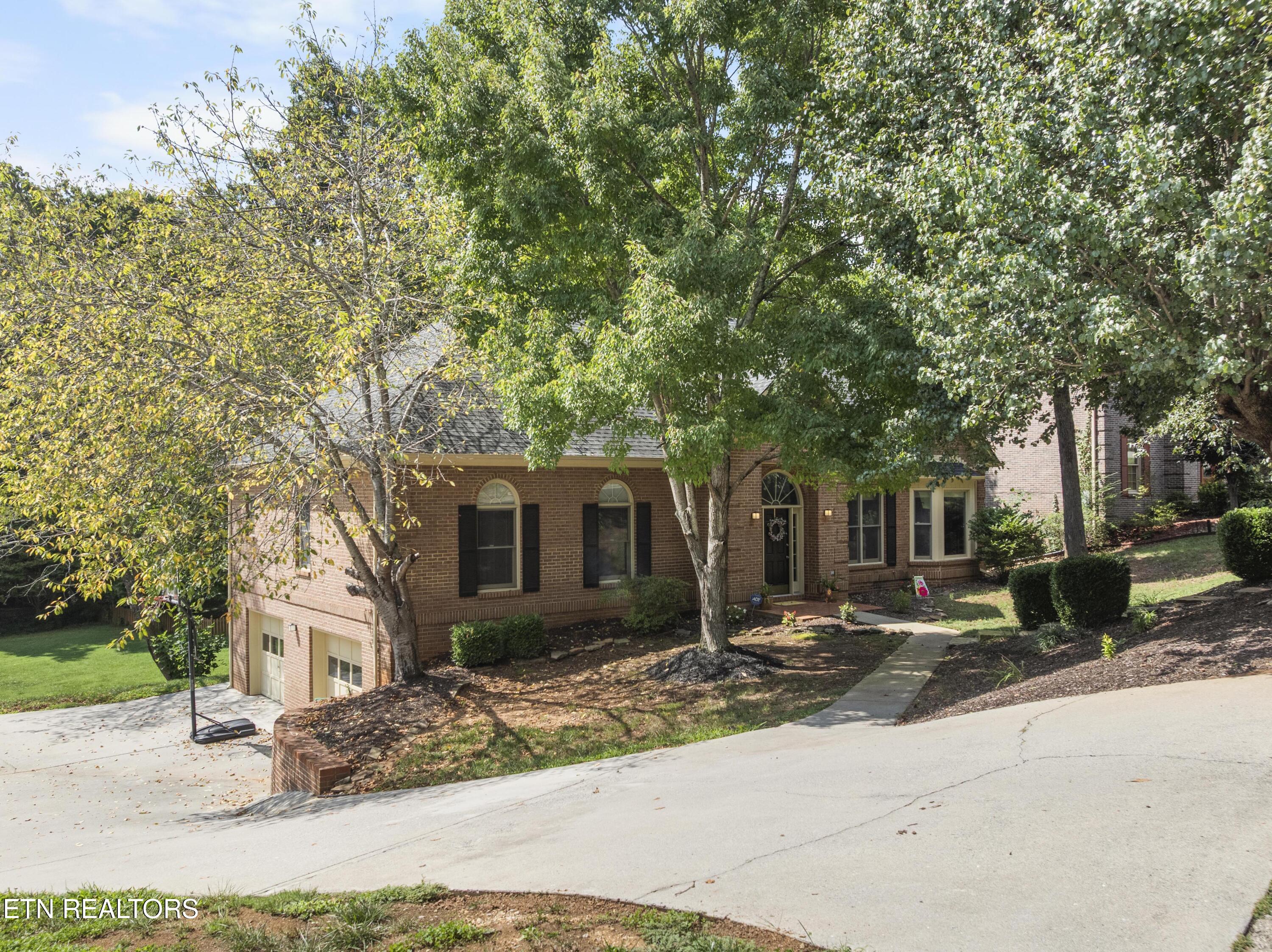 10605 Summit Mountain Court Knoxville TN 37922