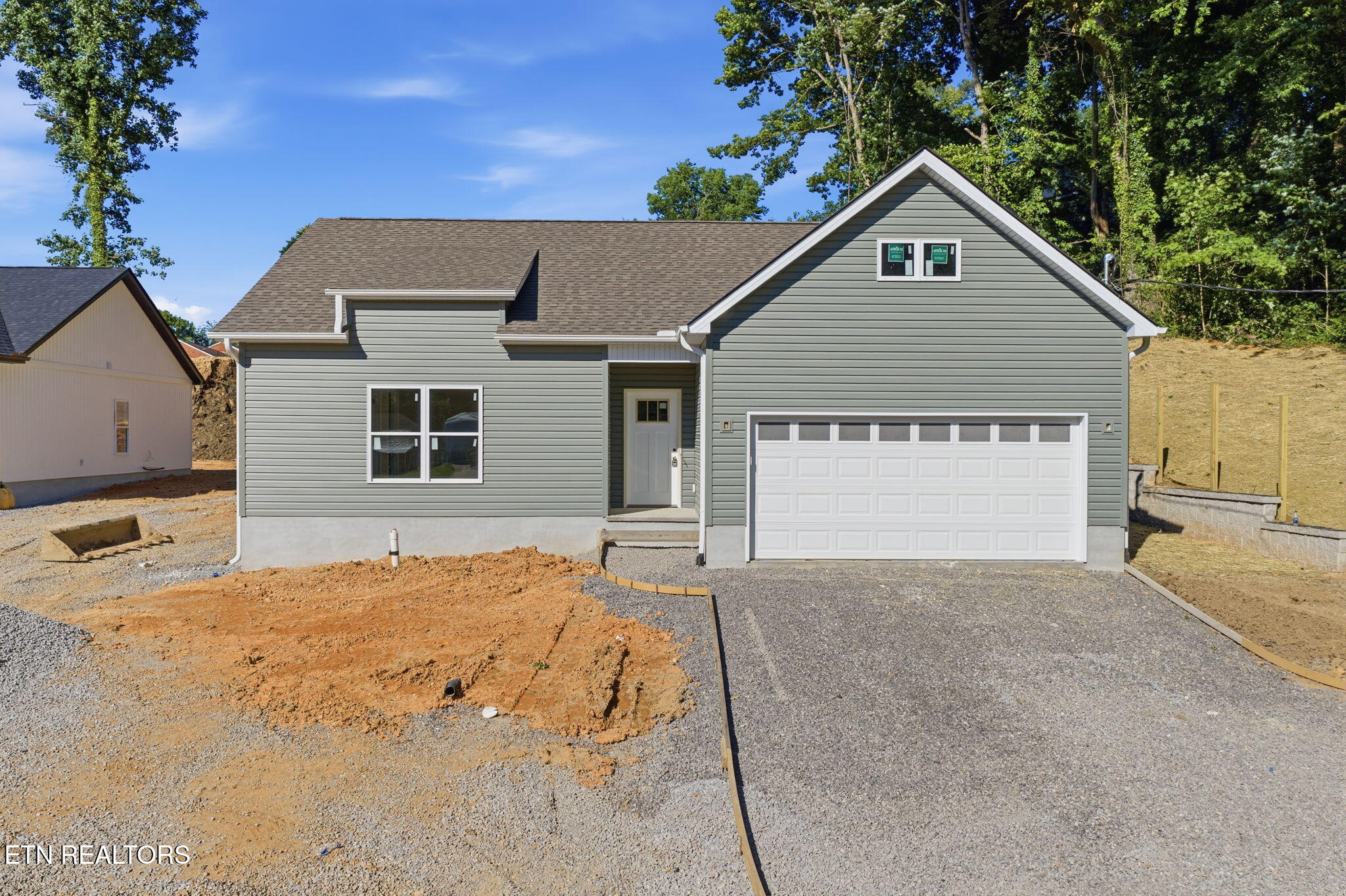 212 Westbury Drive Clinton TN 37716
