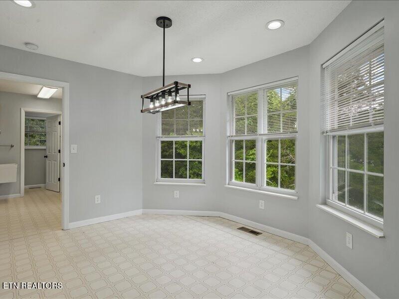 851 Rawhide Trail Lenoir City TN 37772