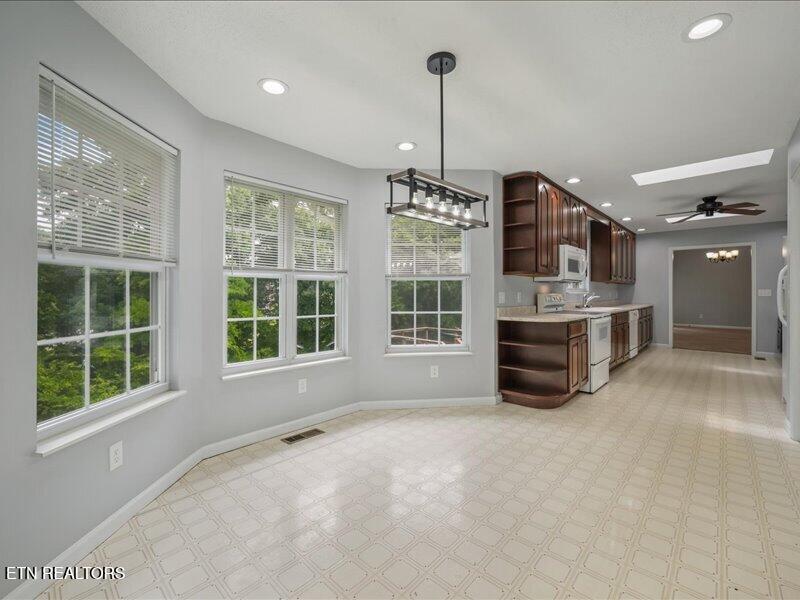 851 Rawhide Trail Lenoir City TN 37772