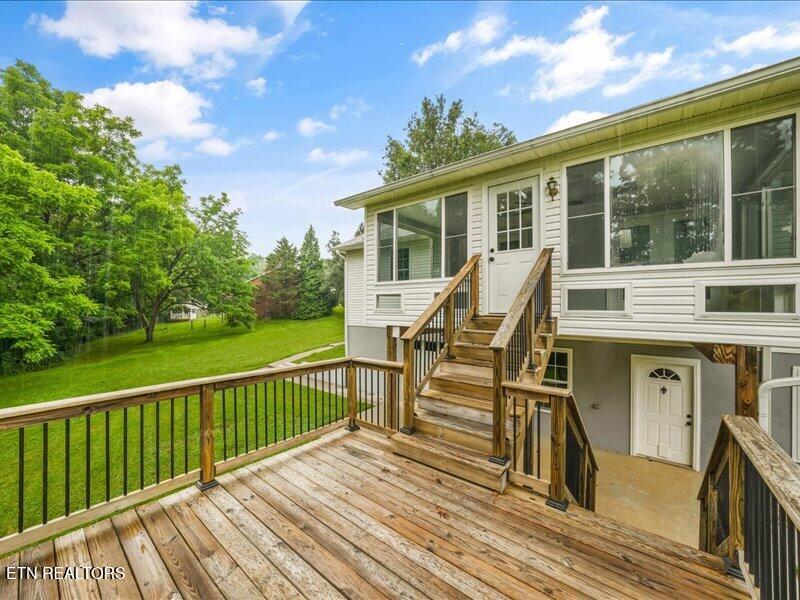 851 Rawhide Trail Lenoir City TN 37772