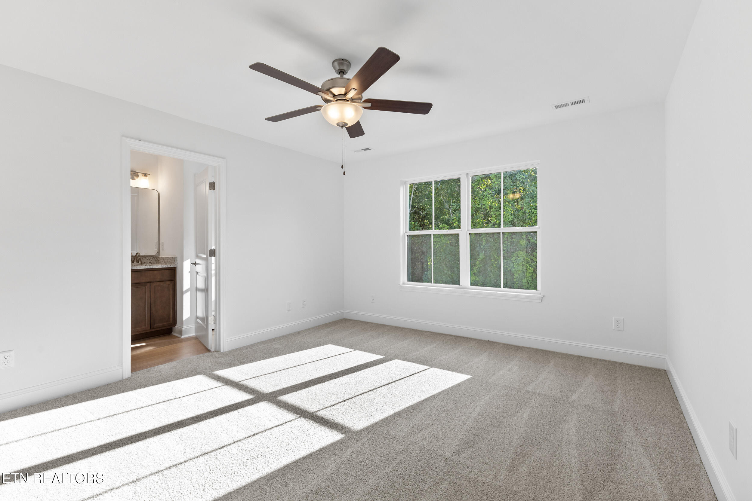 8735 Chapman Trace Way Knoxville TN 37920