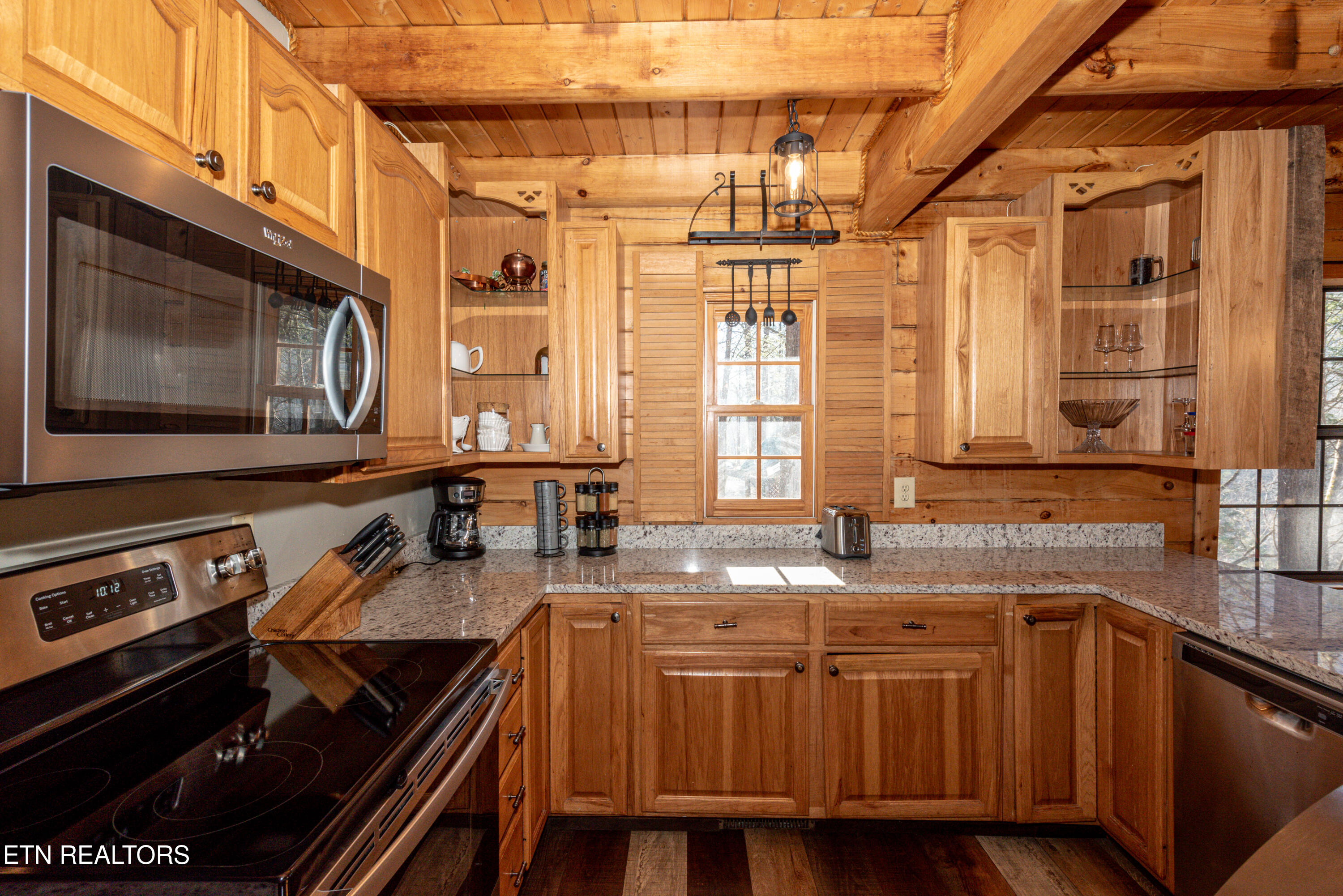 212 & 216 Parkline Way Townsend TN 37882