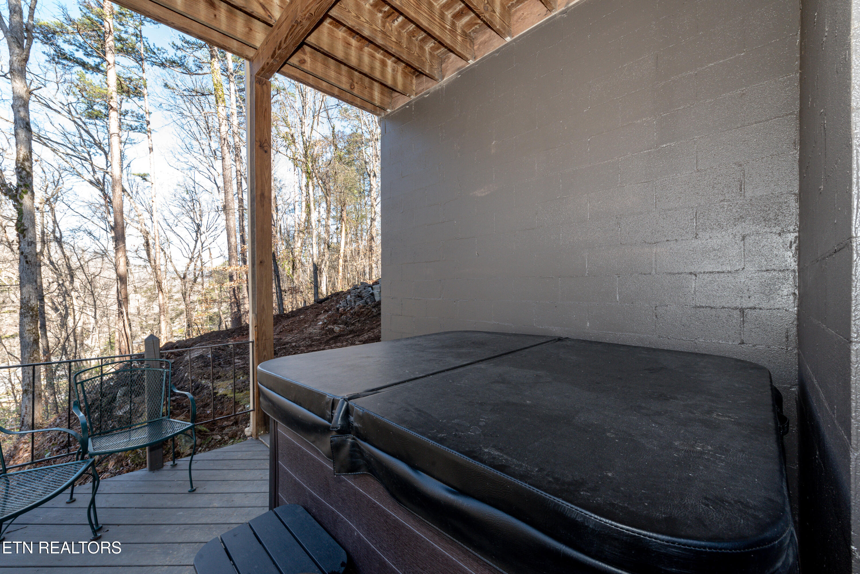 212 & 216 Parkline Way Townsend TN 37882