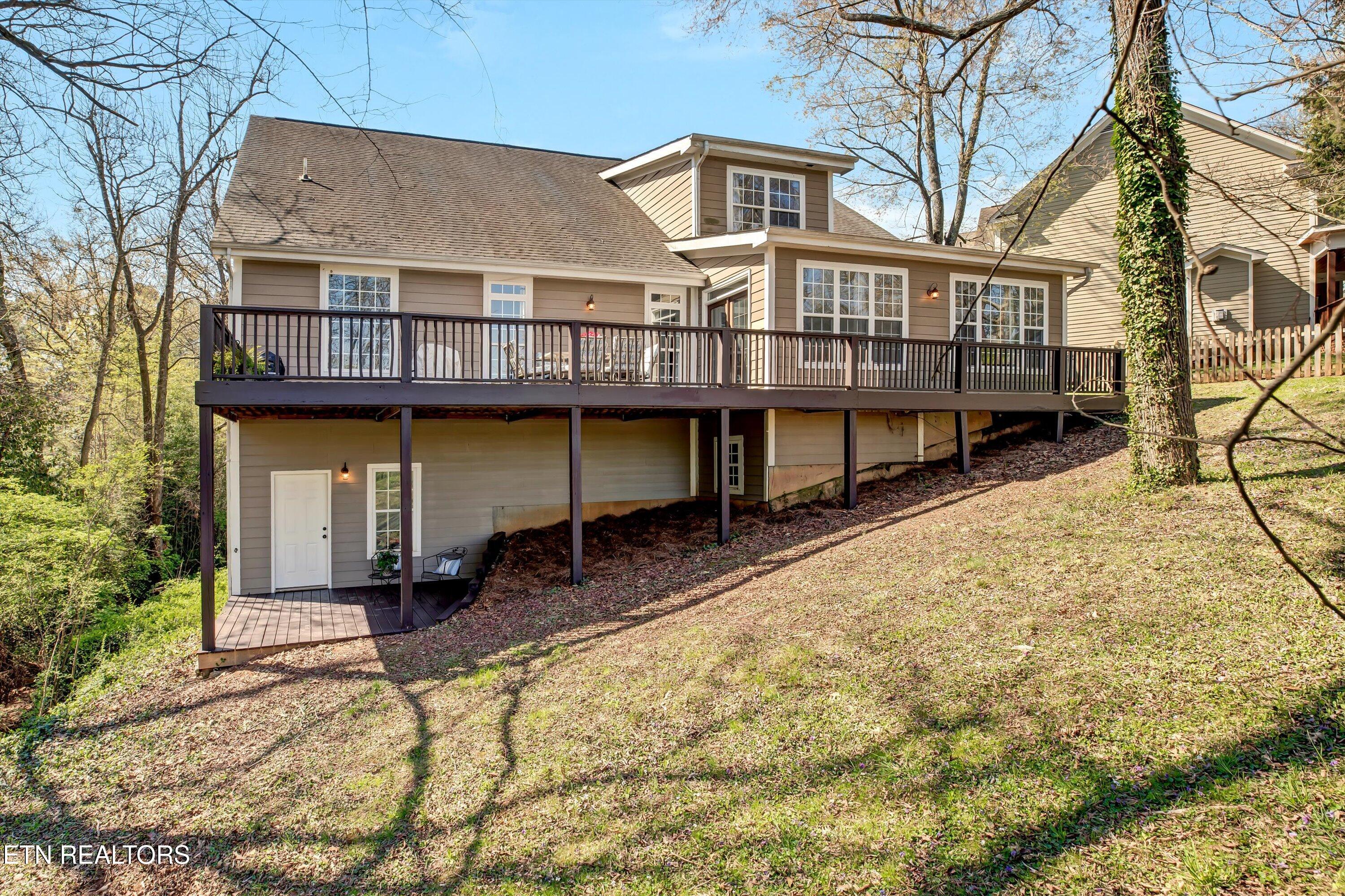 6700 Forest Village Way Knoxville TN 37919
