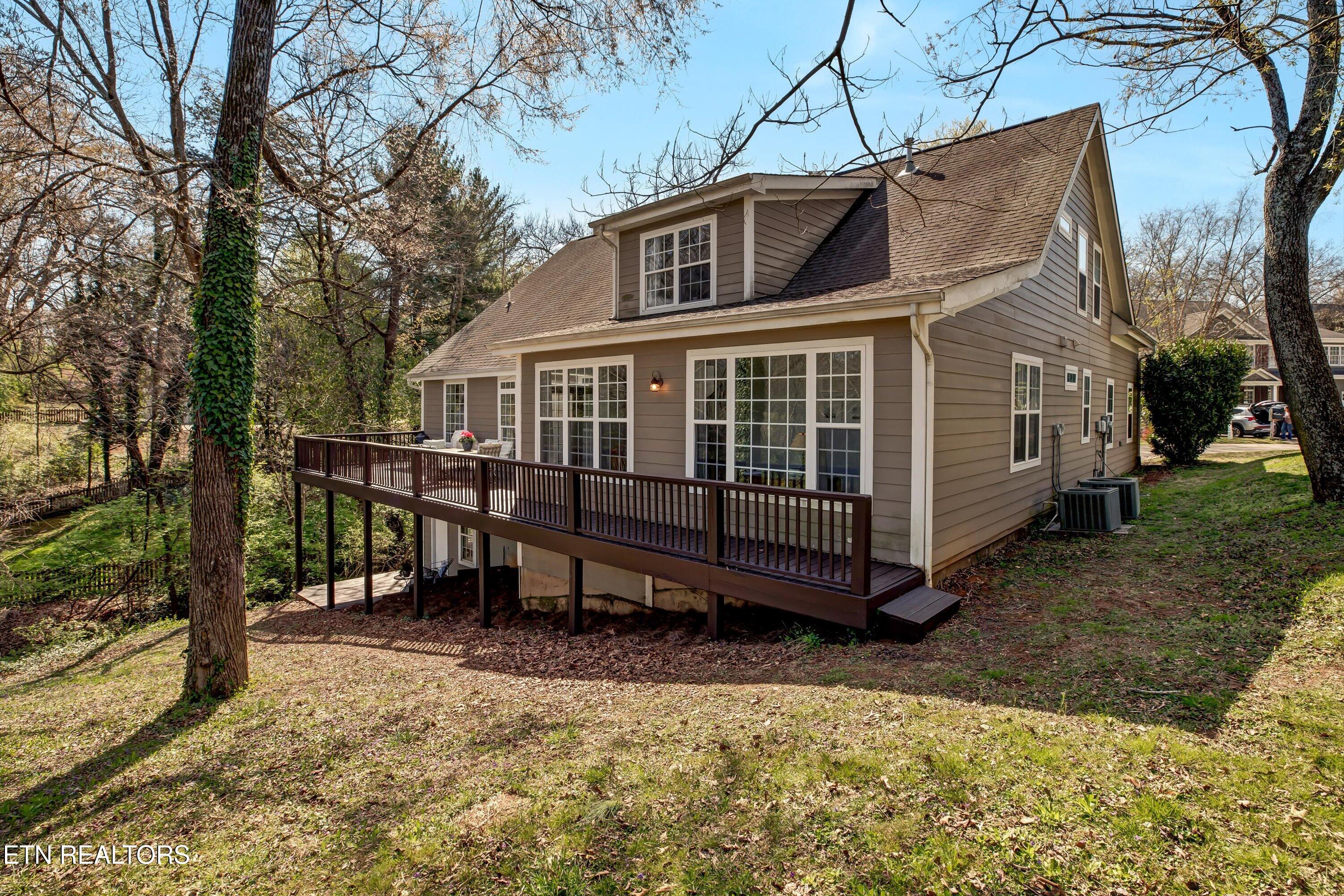 6700 Forest Village Way Knoxville TN 37919
