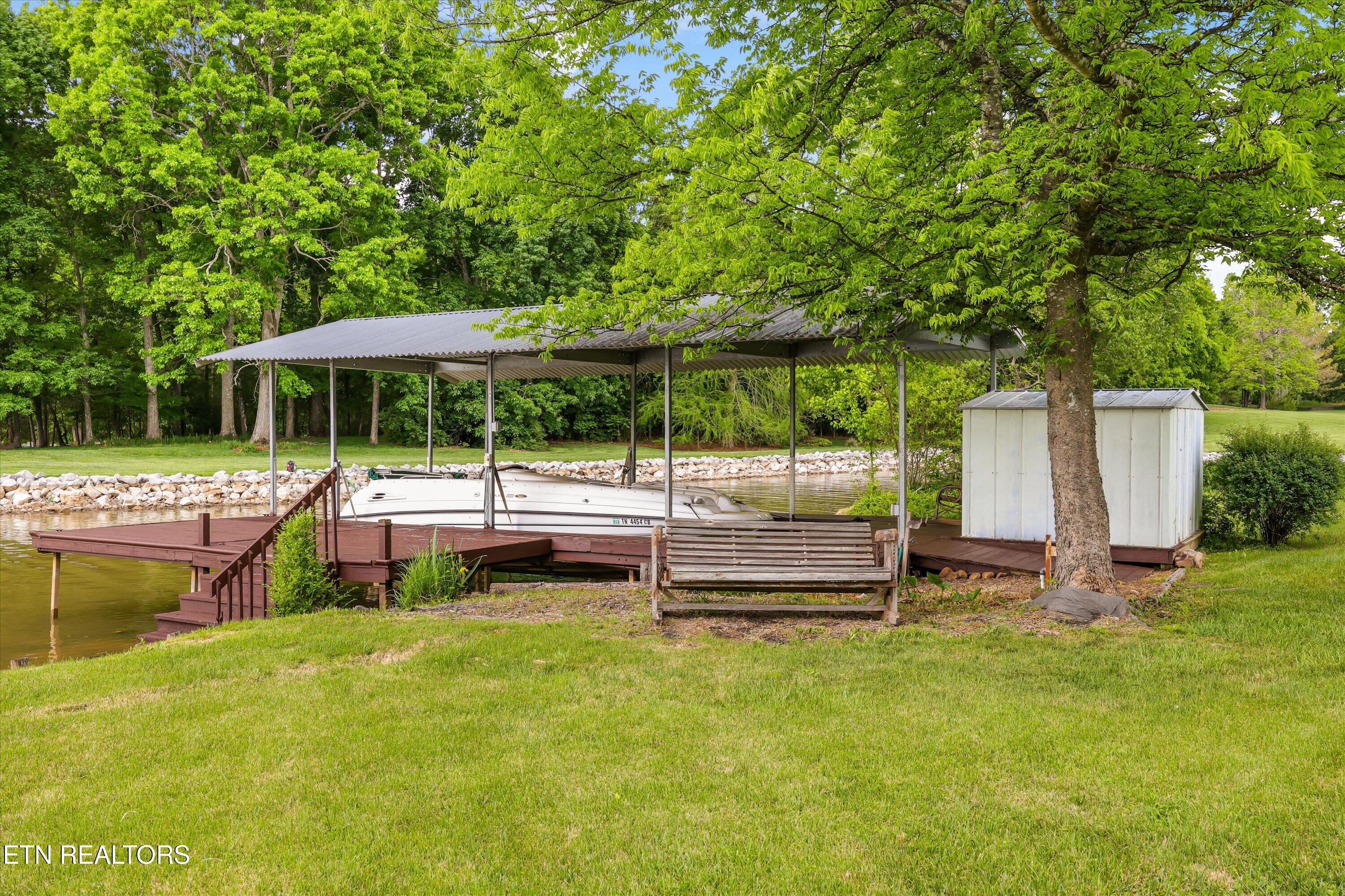 3425 N Cove Drive Louisville TN 37777