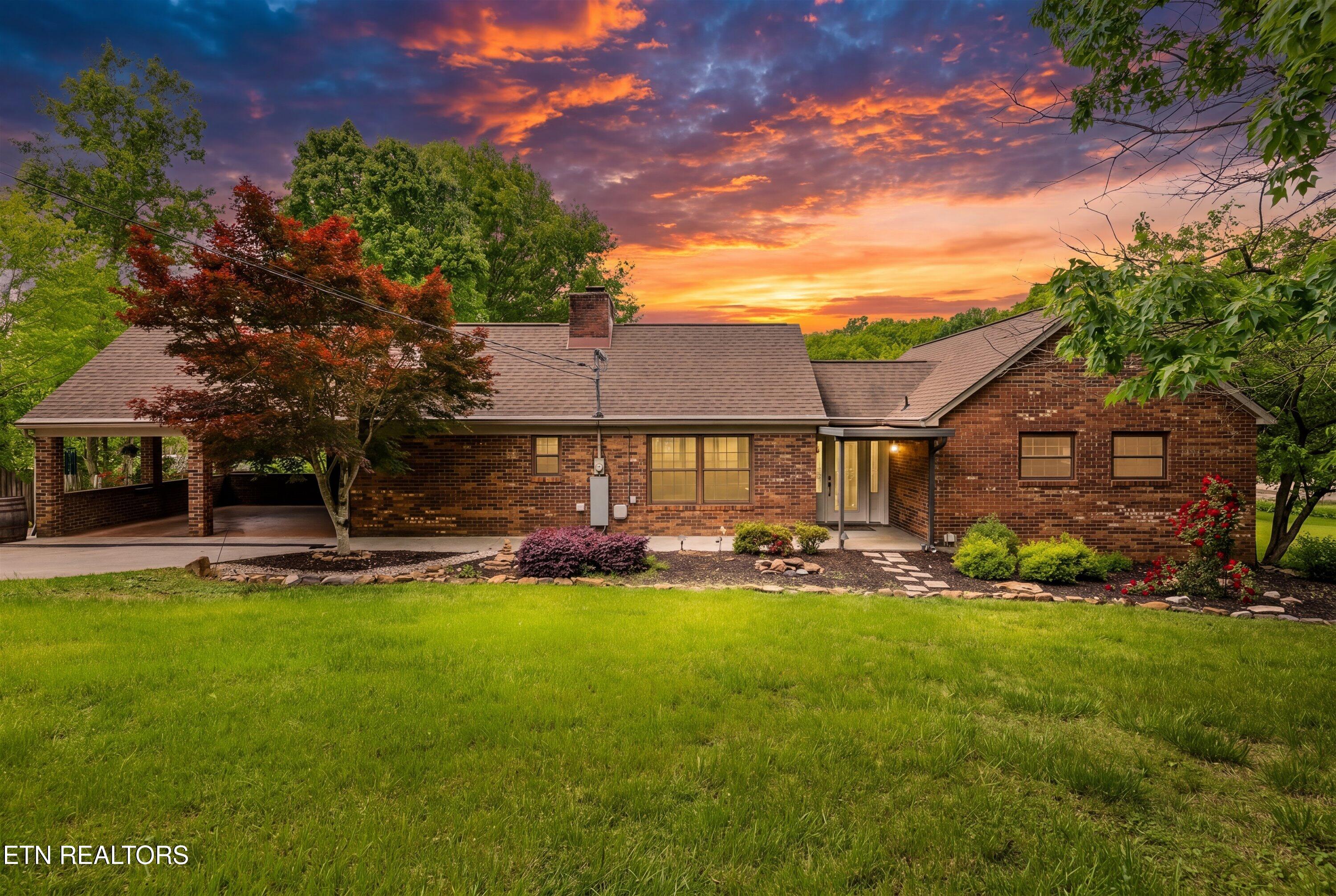 3425 N Cove Drive Louisville TN 37777