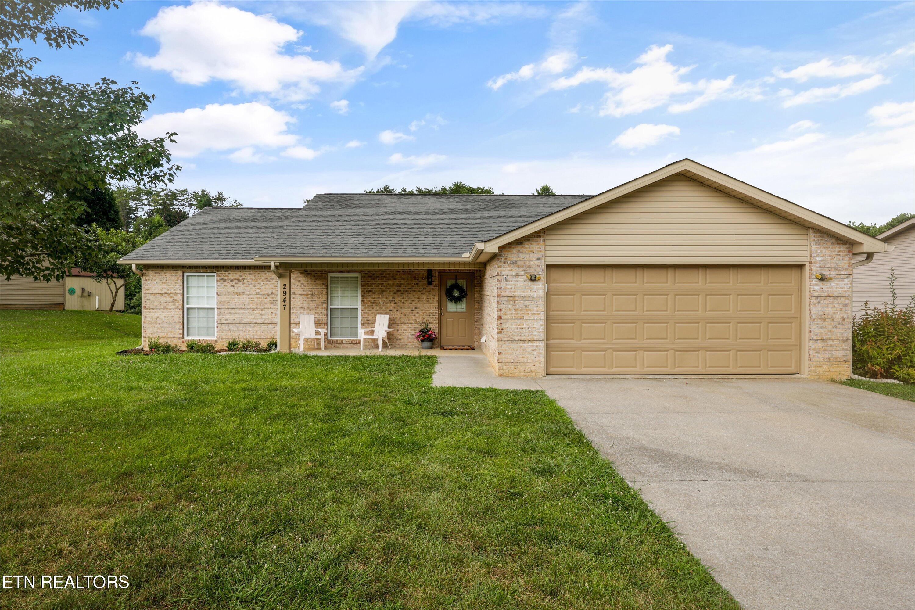 Maryville TN, 2947 Country Meadows Lane