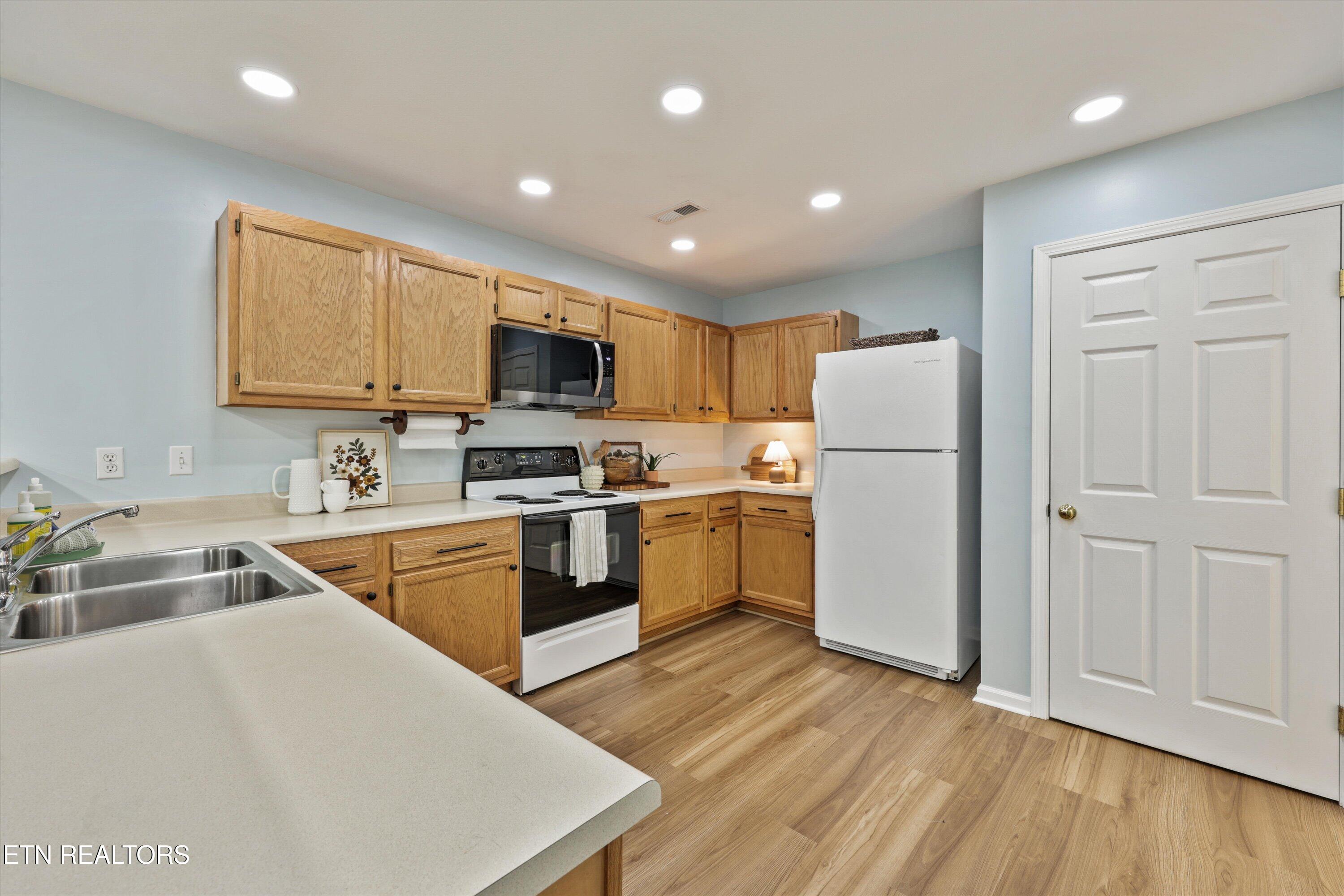 2947 Country Meadows Lane Maryville TN 37803