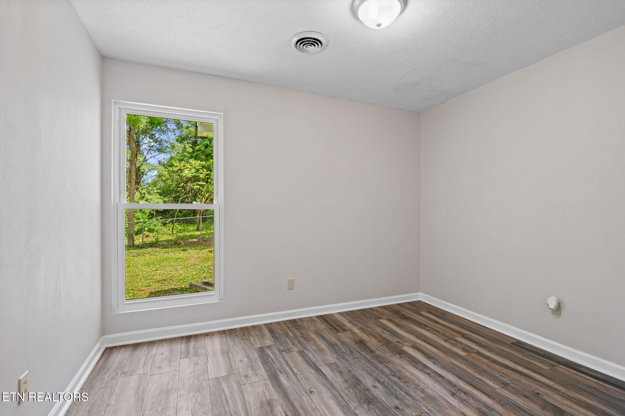 2046 Countryhill Lane Knoxville TN 37923