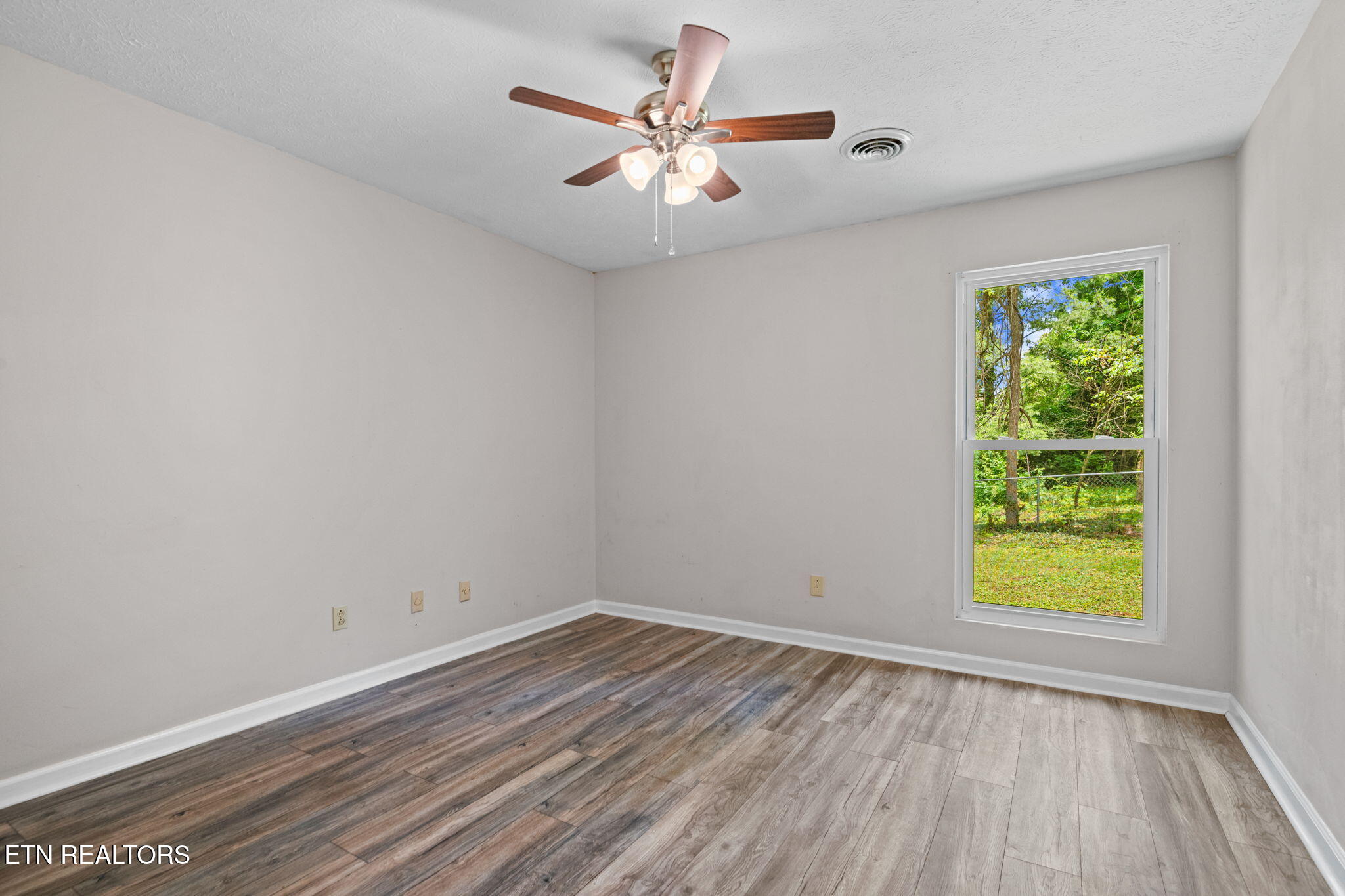 2046 Countryhill Lane Knoxville TN 37923
