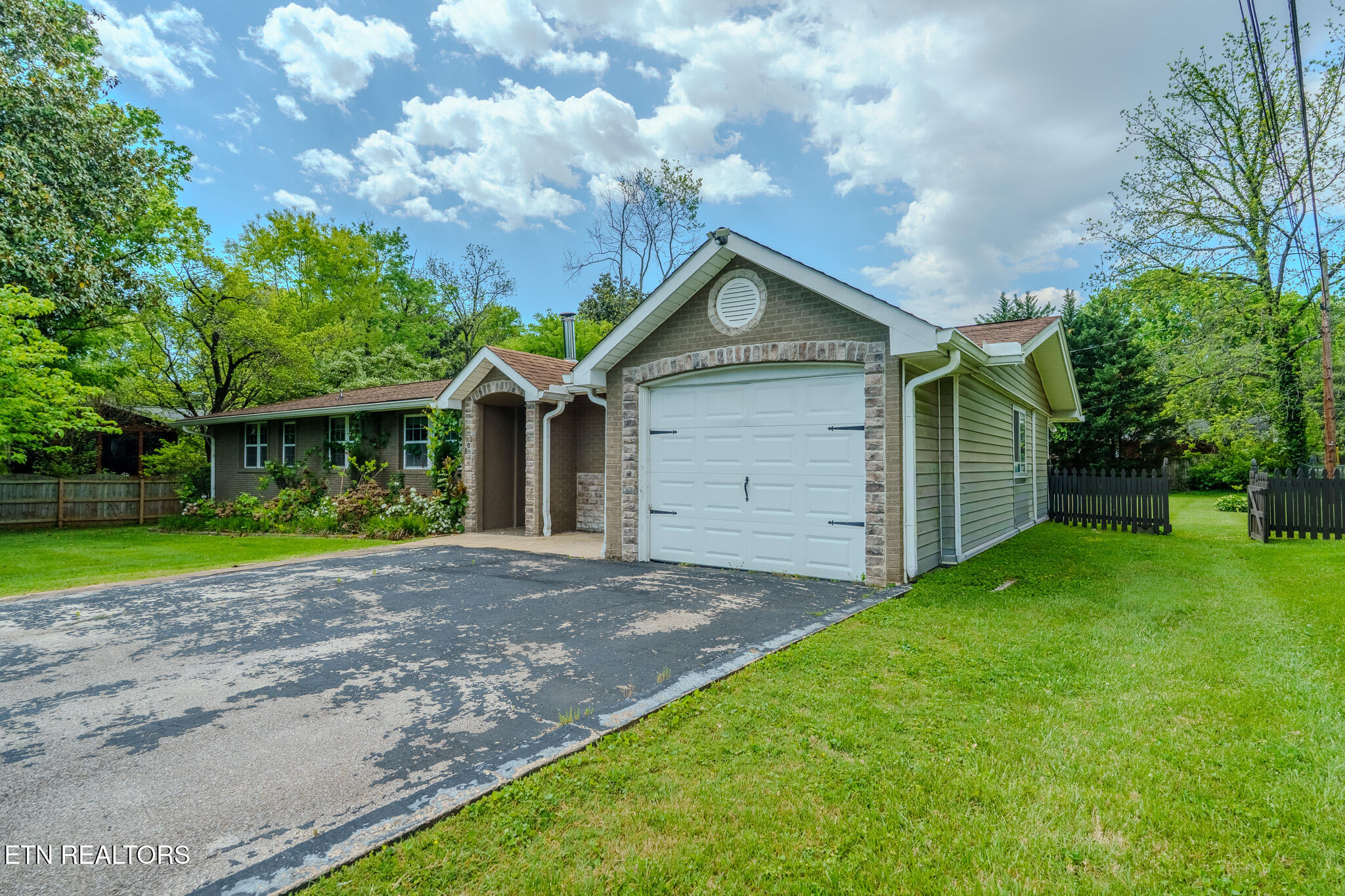 805 Wesley Road Knoxville TN 37909