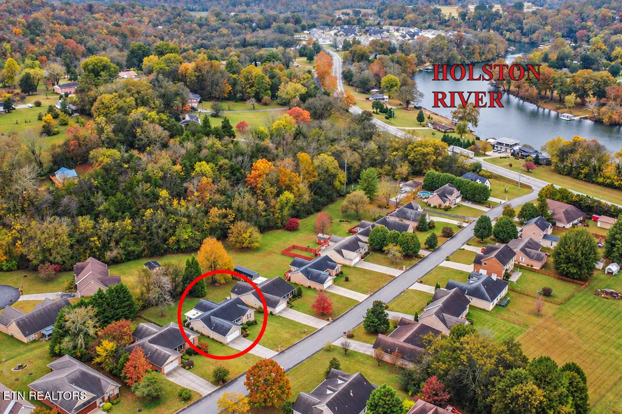 6142 Rivers Run Drive Knoxville TN 37914