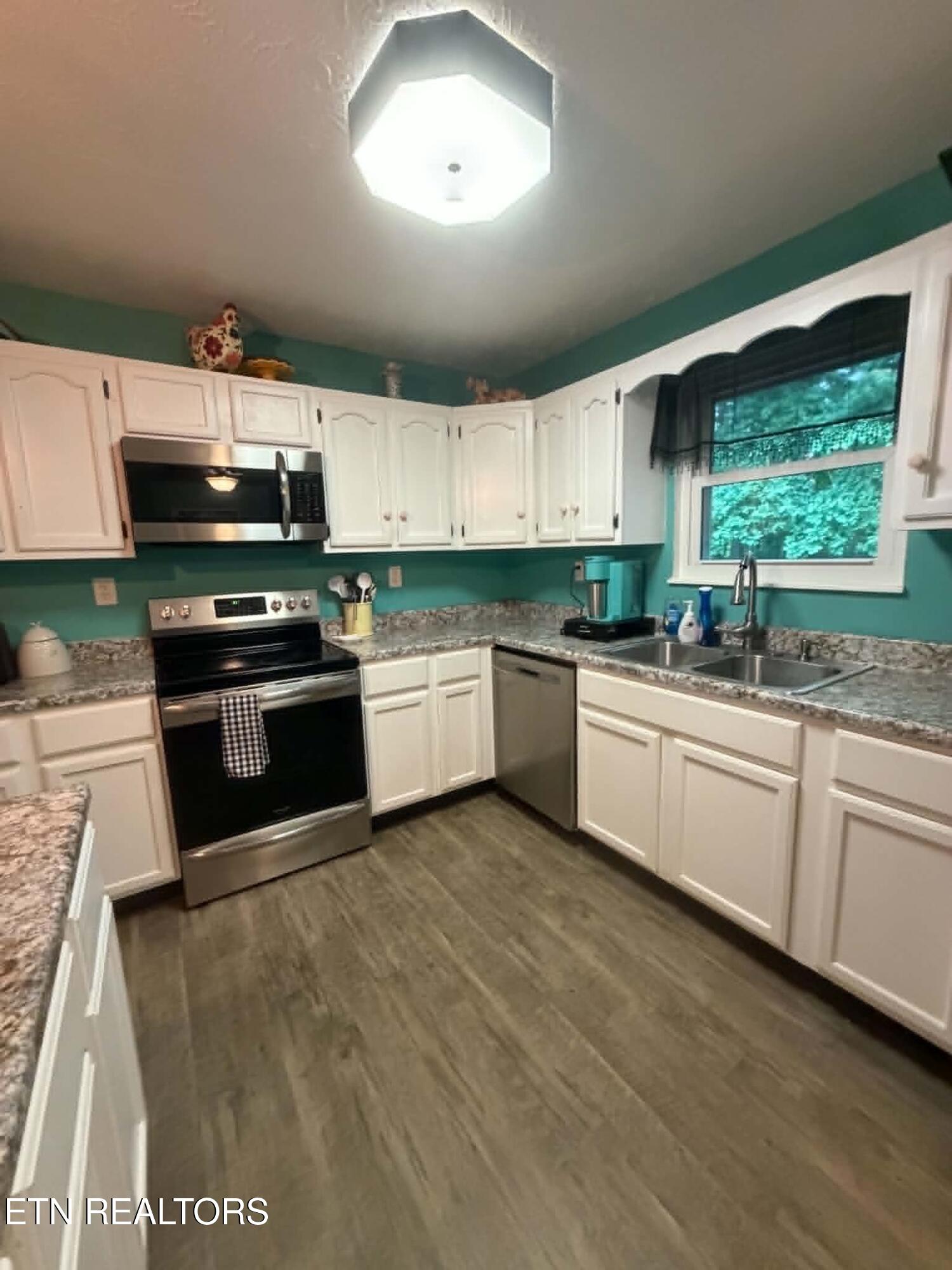 713 Petit Lane Wartburg TN 37887