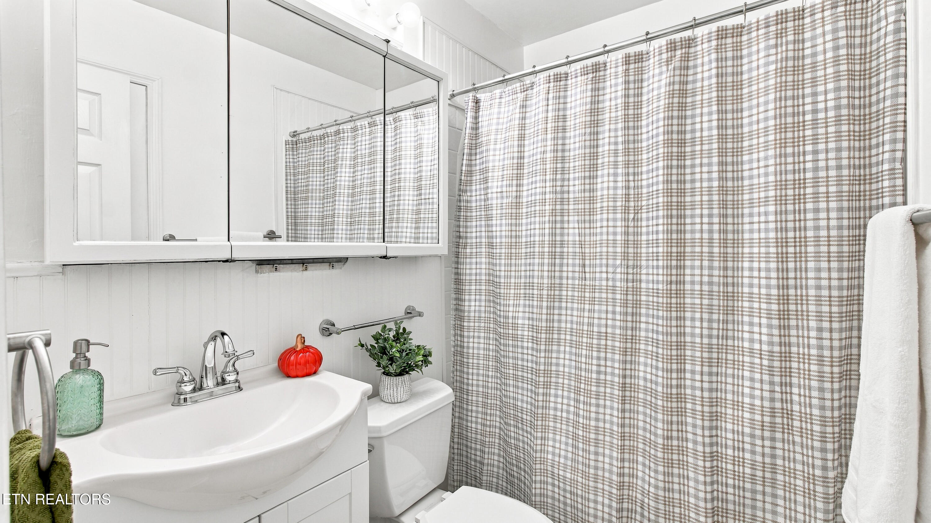 104 Alger Road Oak Ridge TN 37830