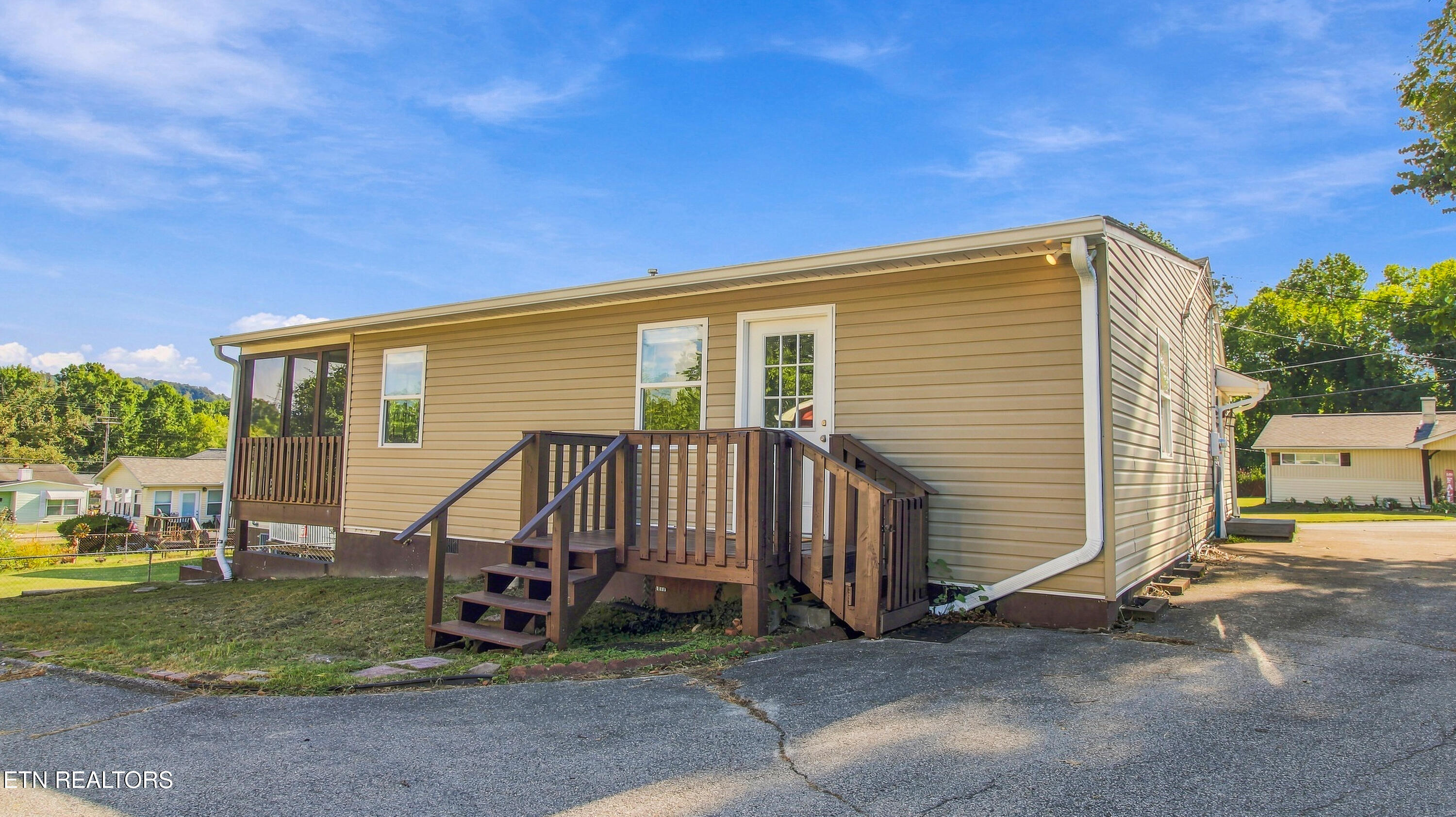 104 Alger Road Oak Ridge TN 37830