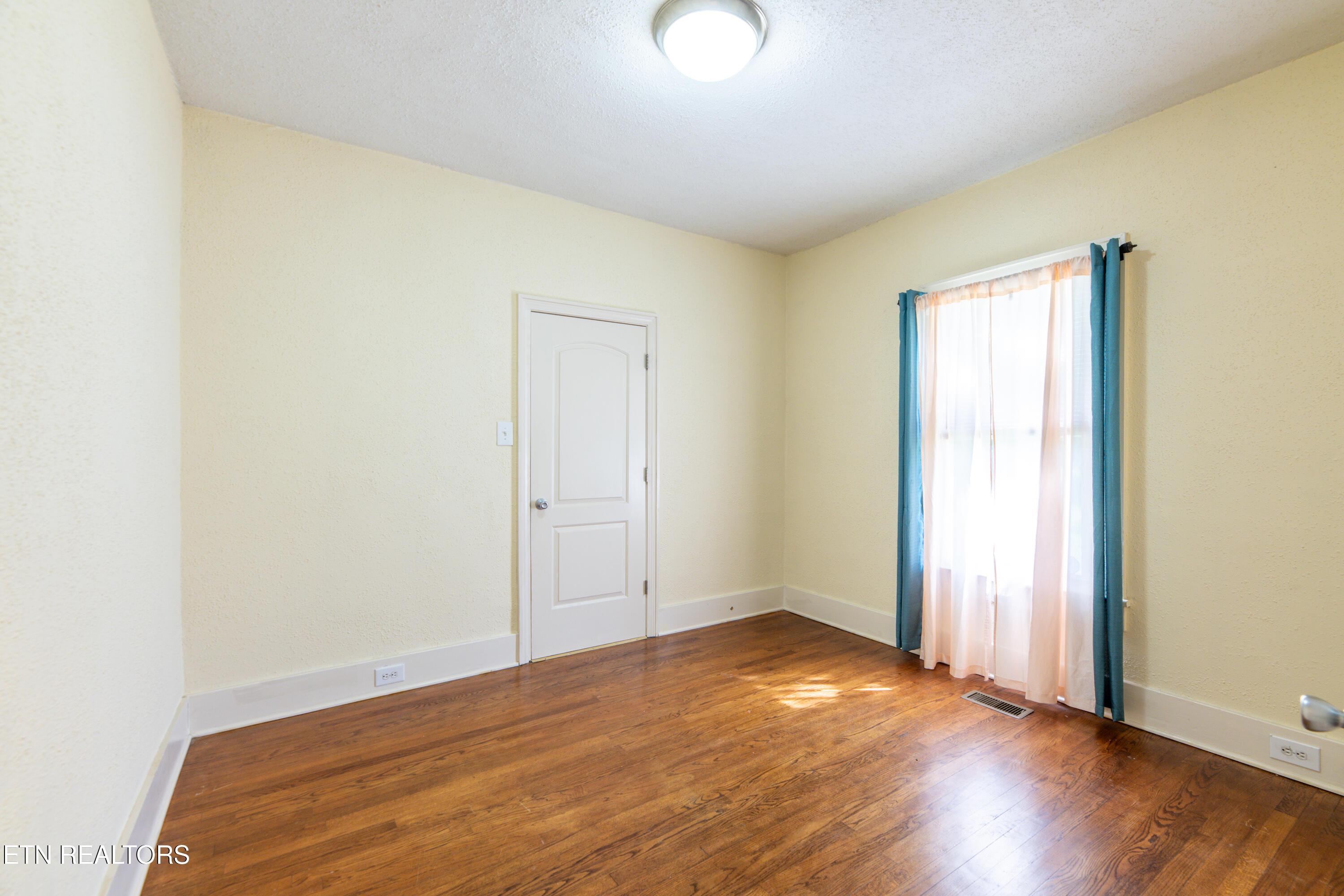 4149 Holston Drive Knoxville TN 37914