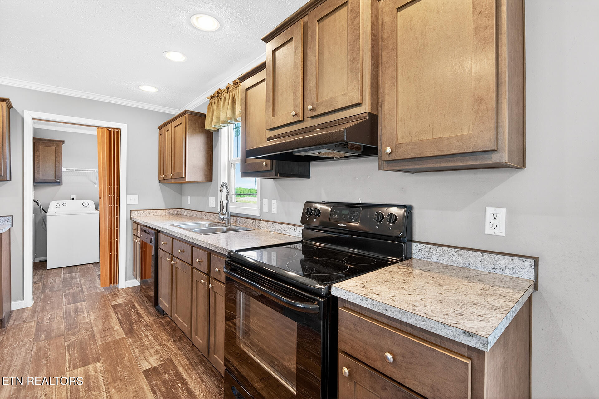 822 Sunlight Road Parrottsville TN 37843