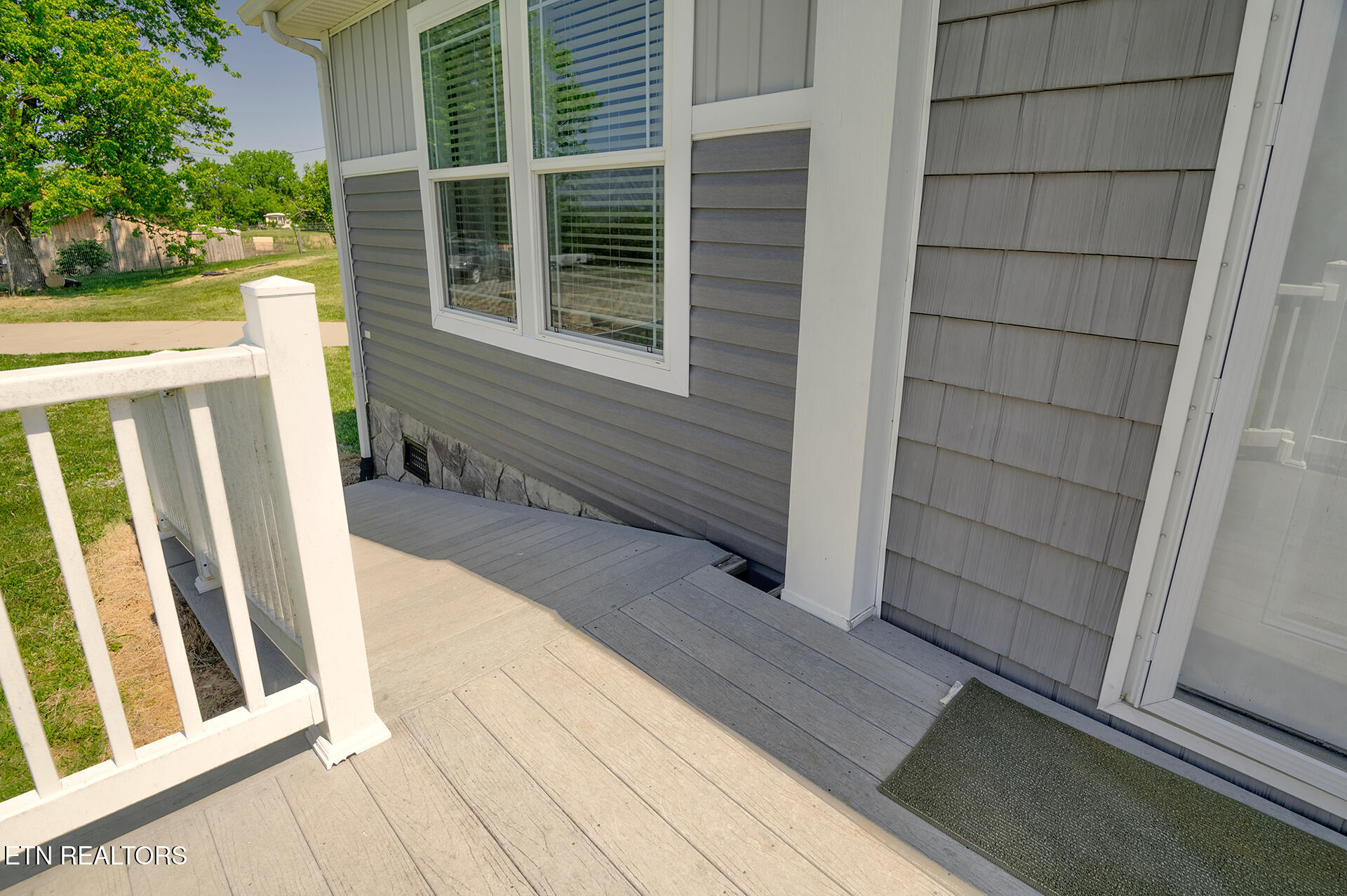 822 Sunlight Road Parrottsville TN 37843