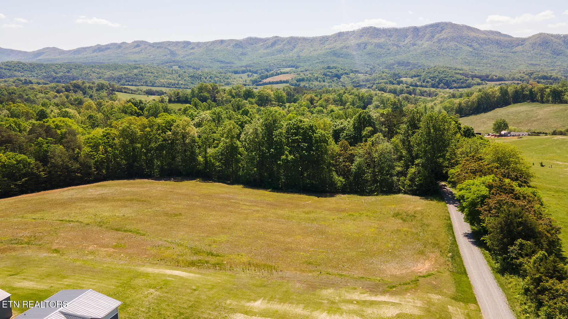 822 Sunlight Road Parrottsville TN 37843