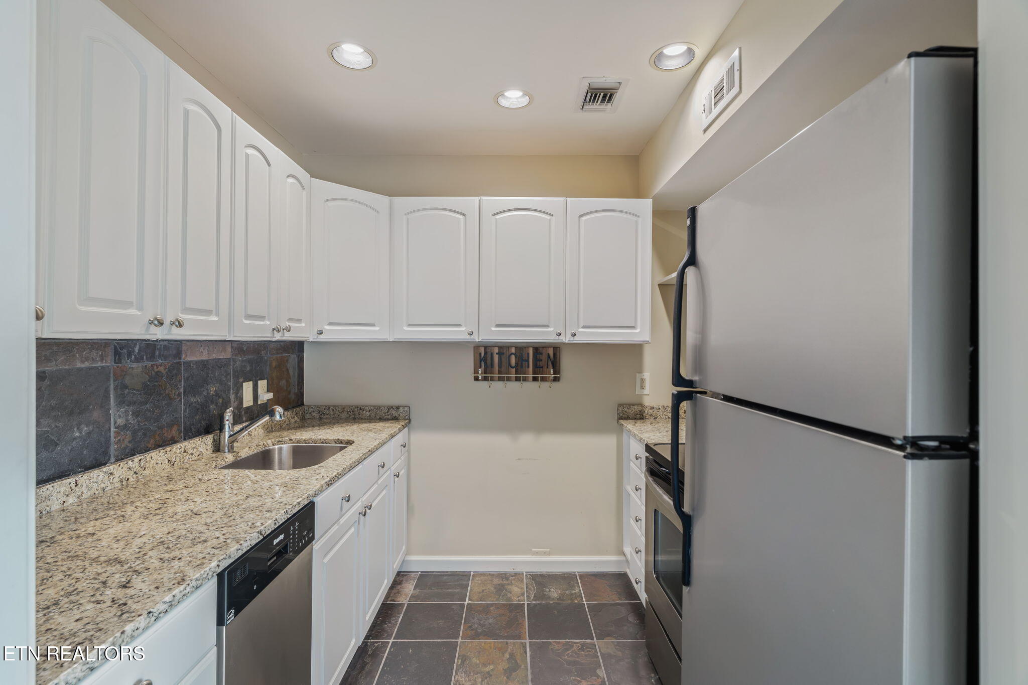 2504 Stone Creek Drive Knoxville TN 37918
