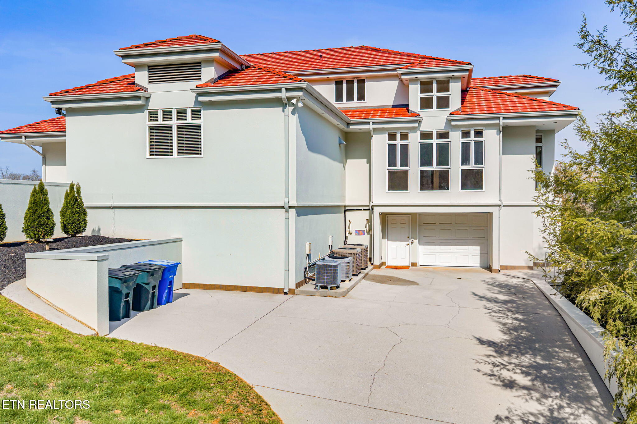2504 Stone Creek Drive Knoxville TN 37918