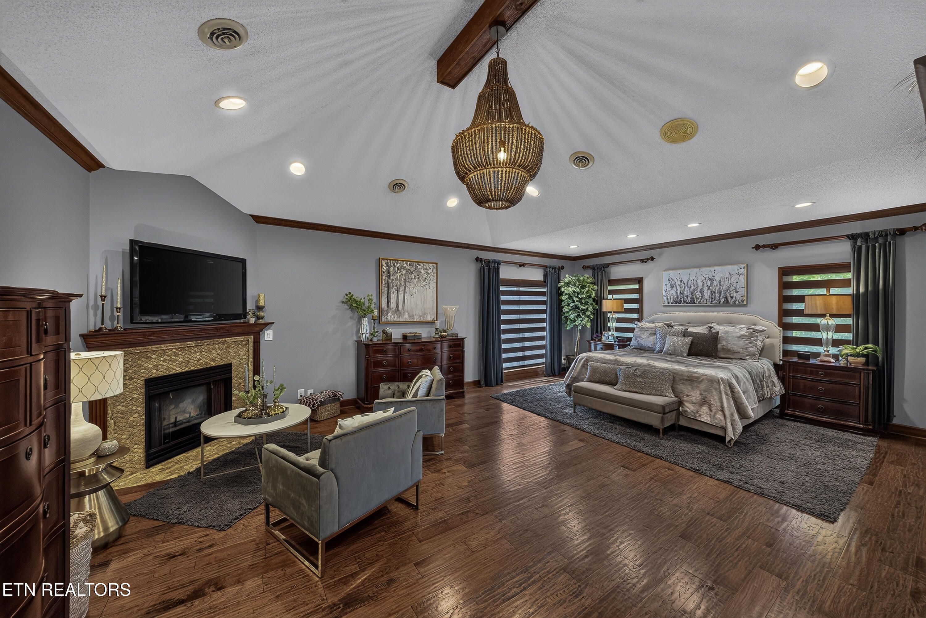 1329 W Hunt Road Maryville TN 37801