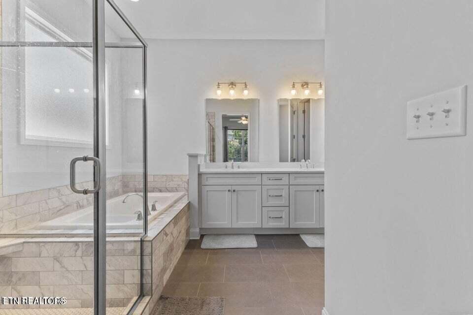171 Stamford Bridge Way Lenoir City TN 37772