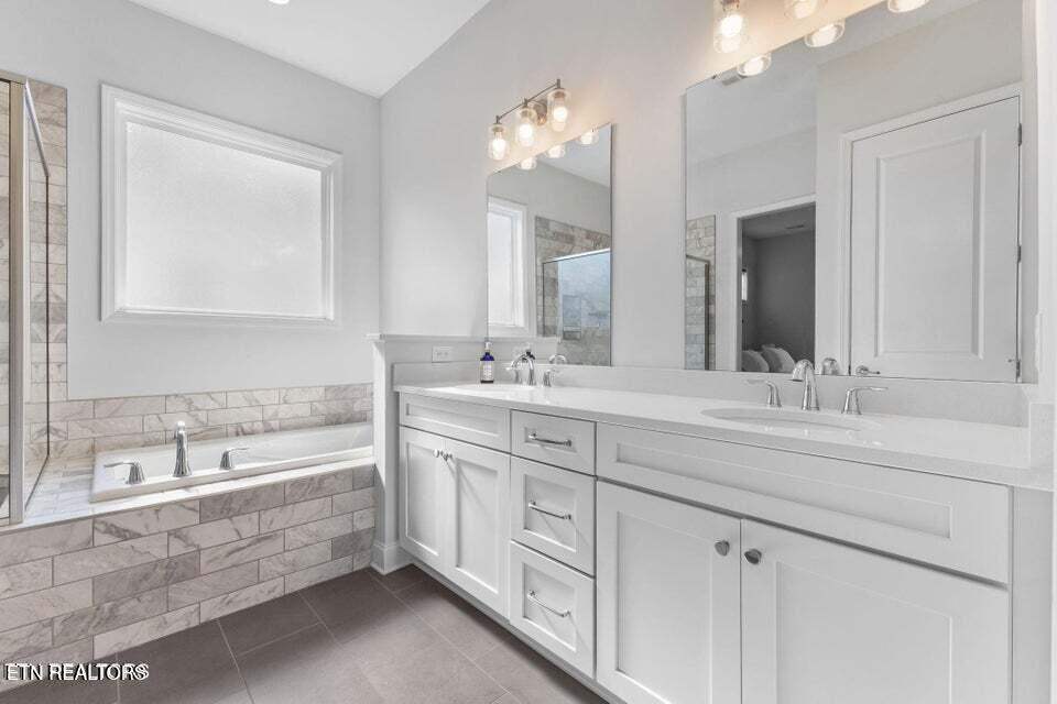 171 Stamford Bridge Way Lenoir City TN 37772