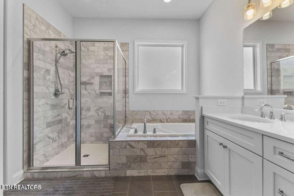171 Stamford Bridge Way Lenoir City TN 37772