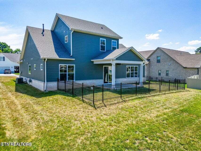 171 Stamford Bridge Way Lenoir City TN 37772