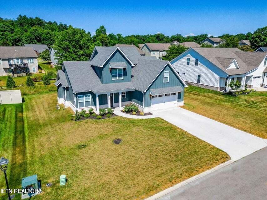 171 Stamford Bridge Way Lenoir City TN 37772