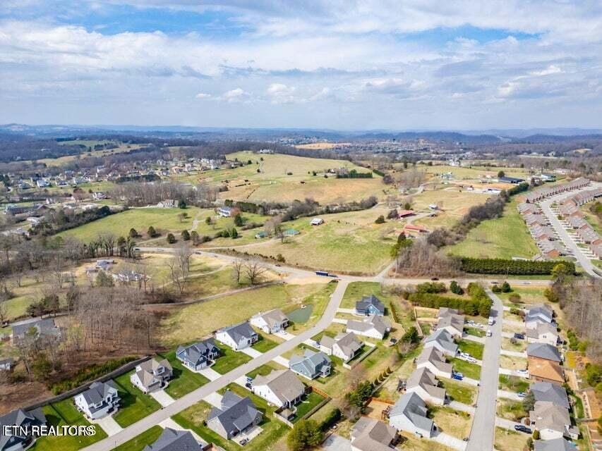 171 Stamford Bridge Way Lenoir City TN 37772