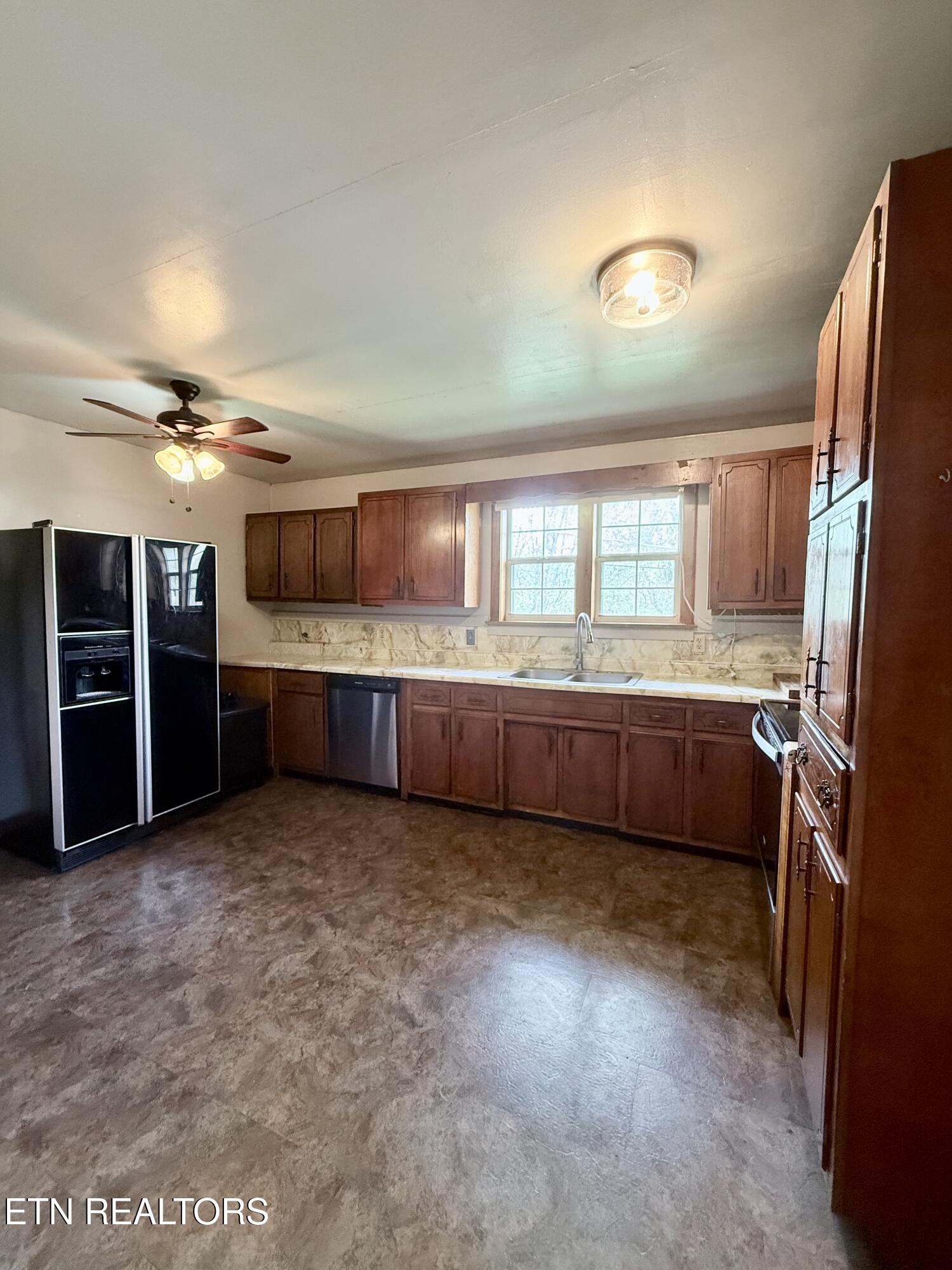 507 Lisa Drive New Tazewell TN 37825