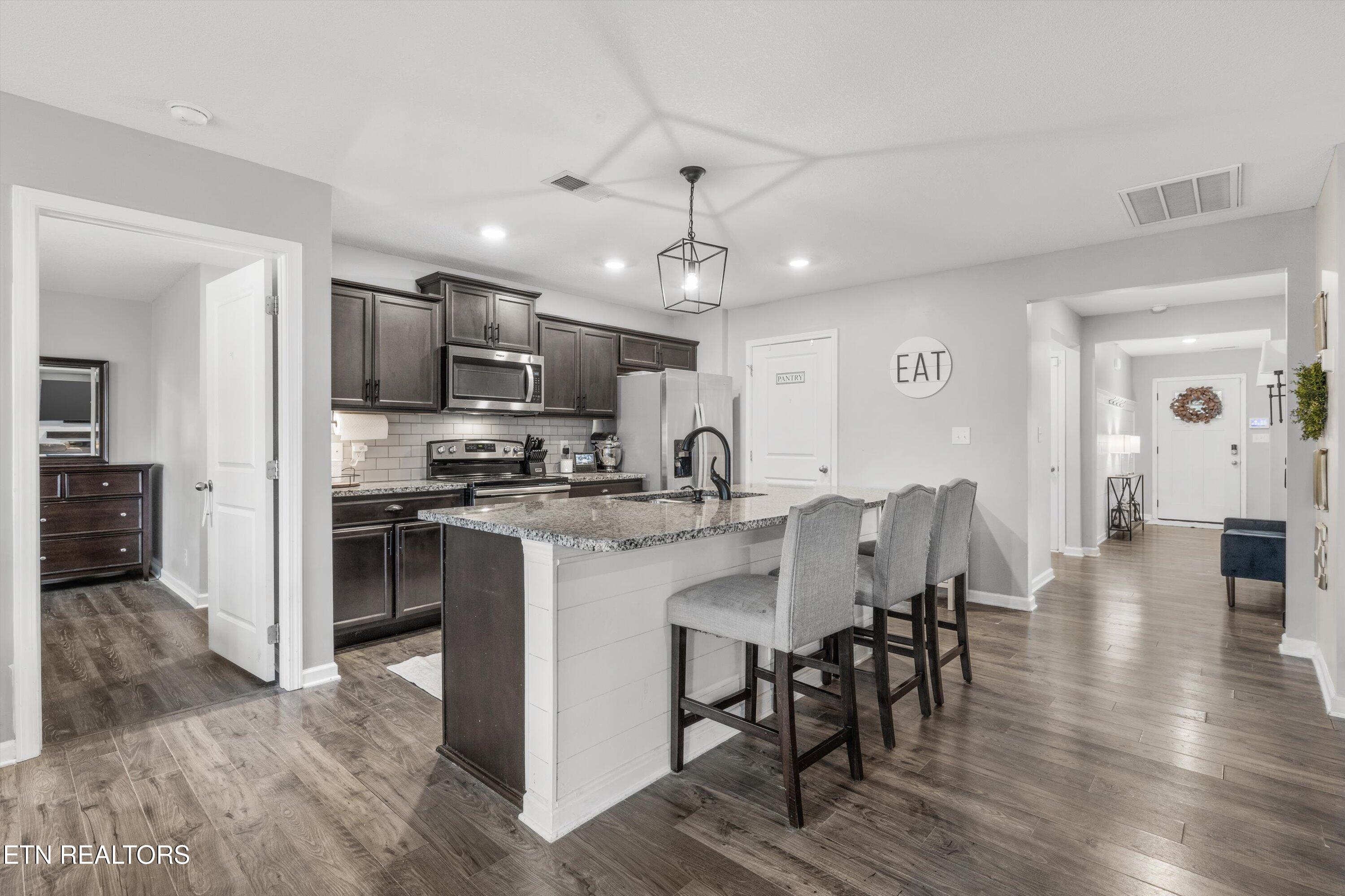 9550 Joy Denise Lane Heiskell TN 37754