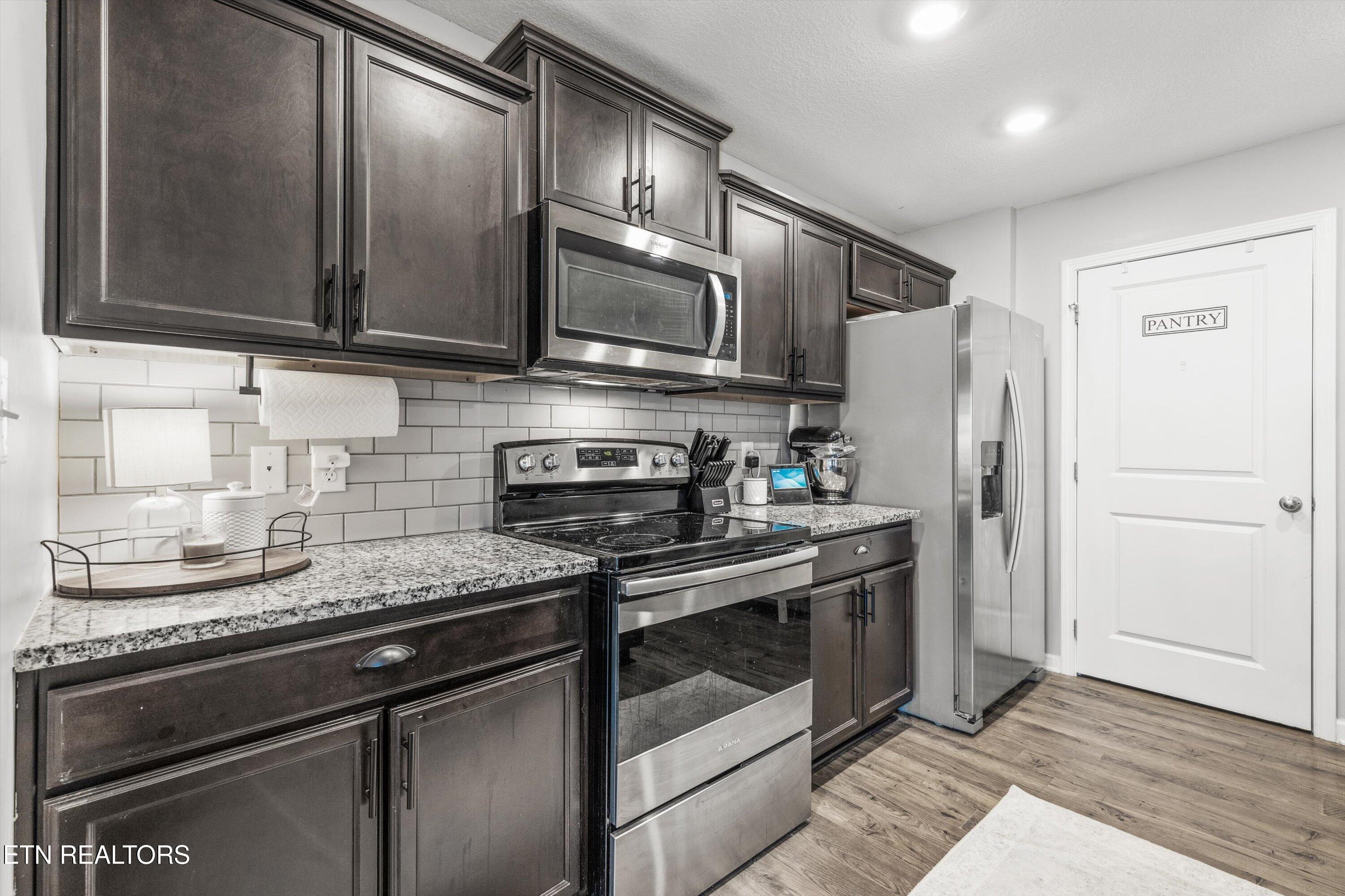 9550 Joy Denise Lane Heiskell TN 37754