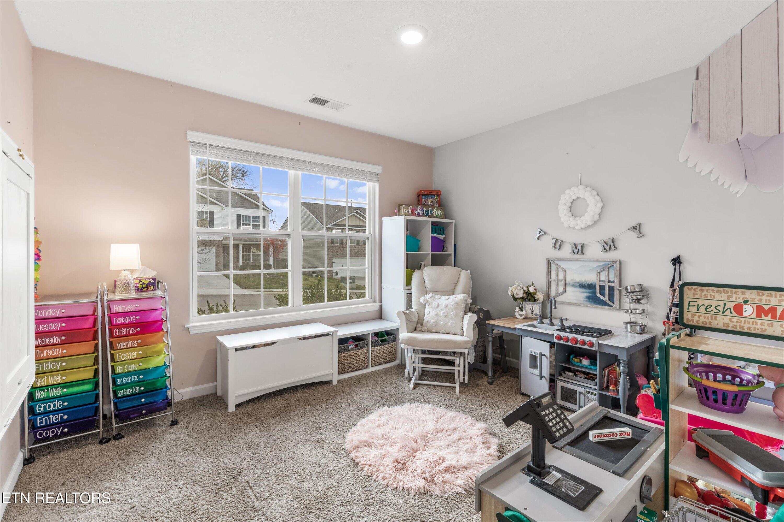 9550 Joy Denise Lane Heiskell TN 37754