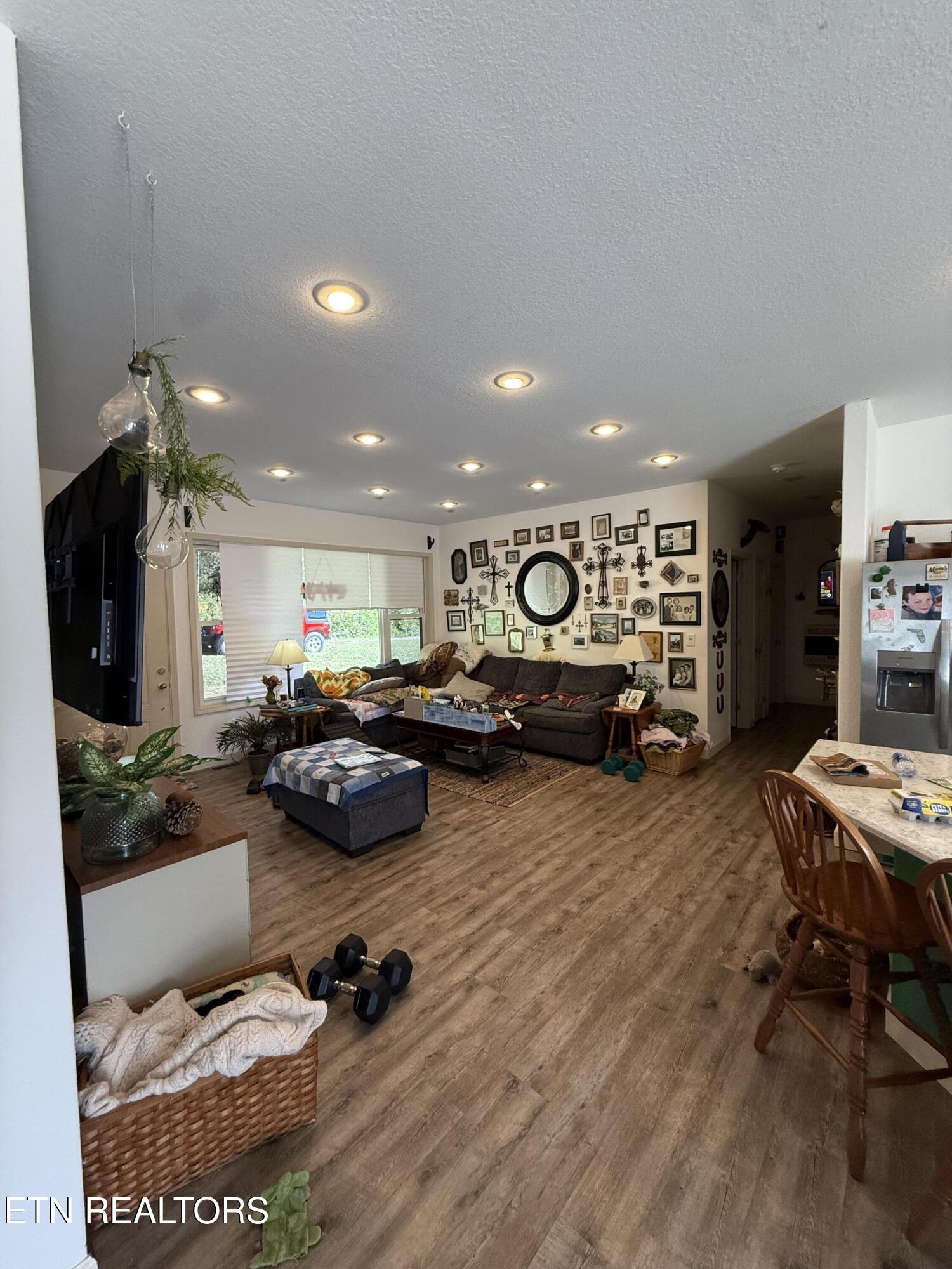 181 Holt Lane New Tazewell TN 37825