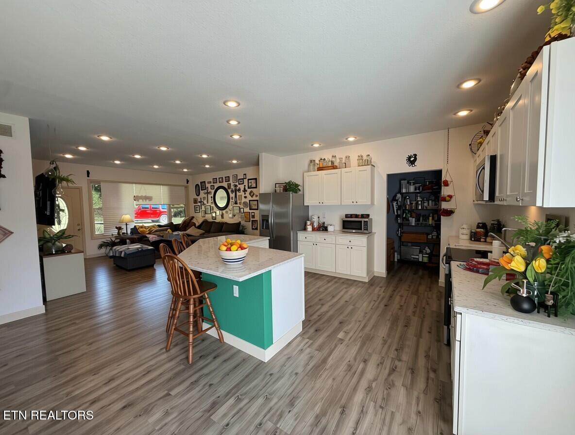 181 Holt Lane New Tazewell TN 37825