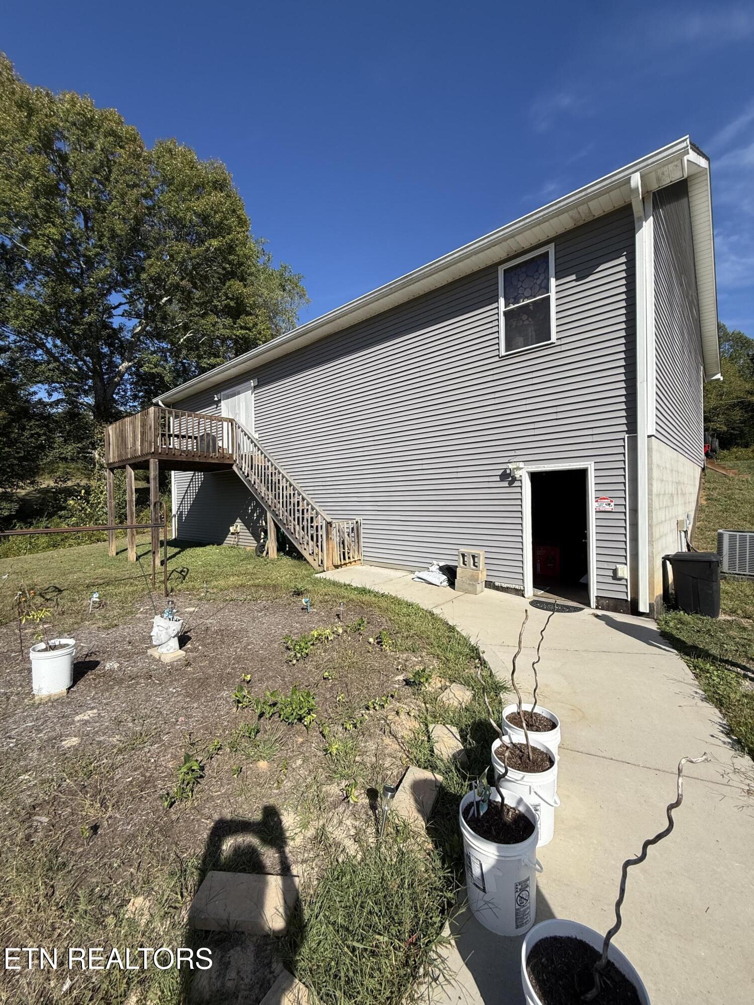 181 Holt Lane New Tazewell TN 37825