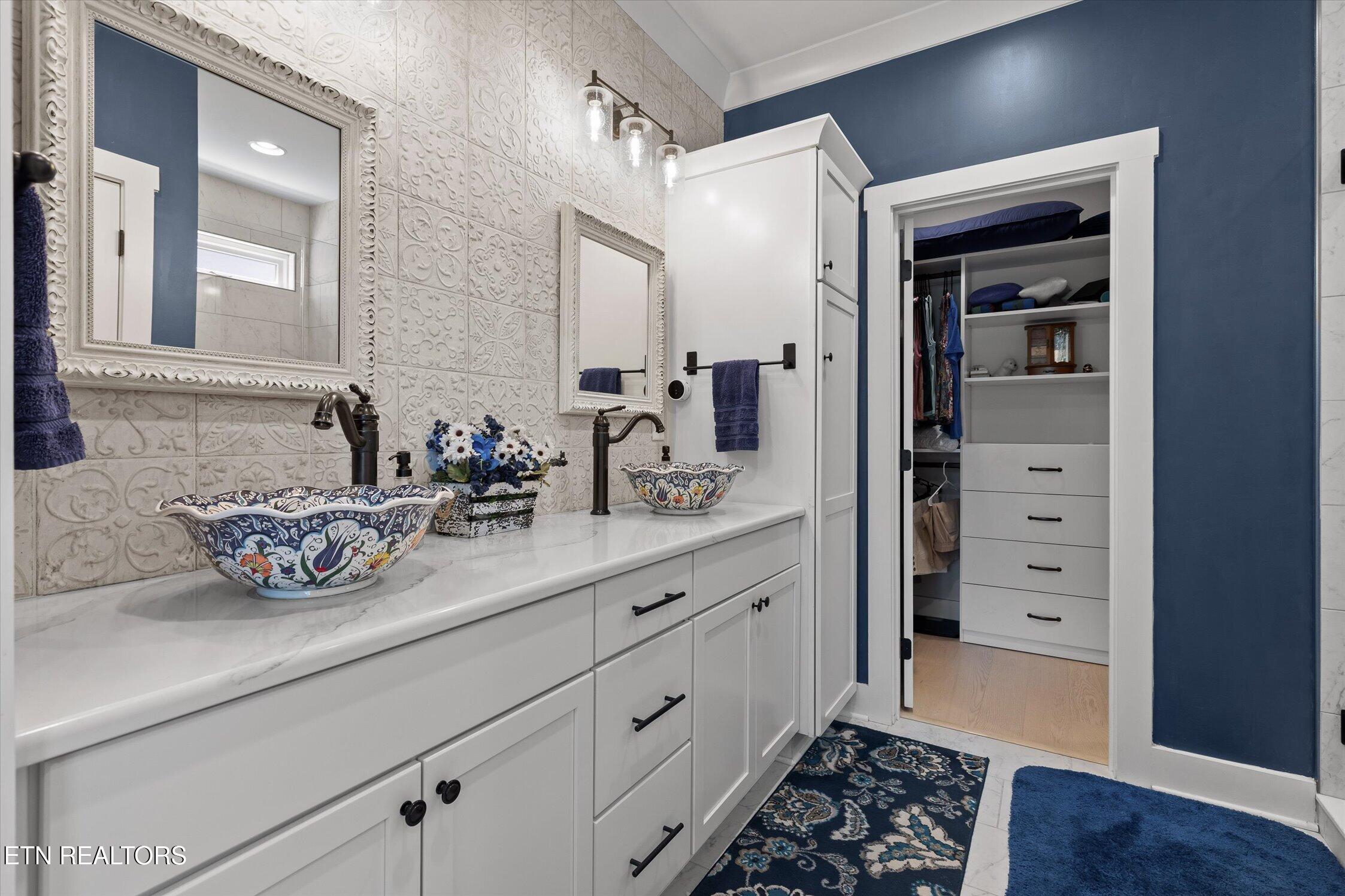 318 Buckhorn Way Loudon TN 37774