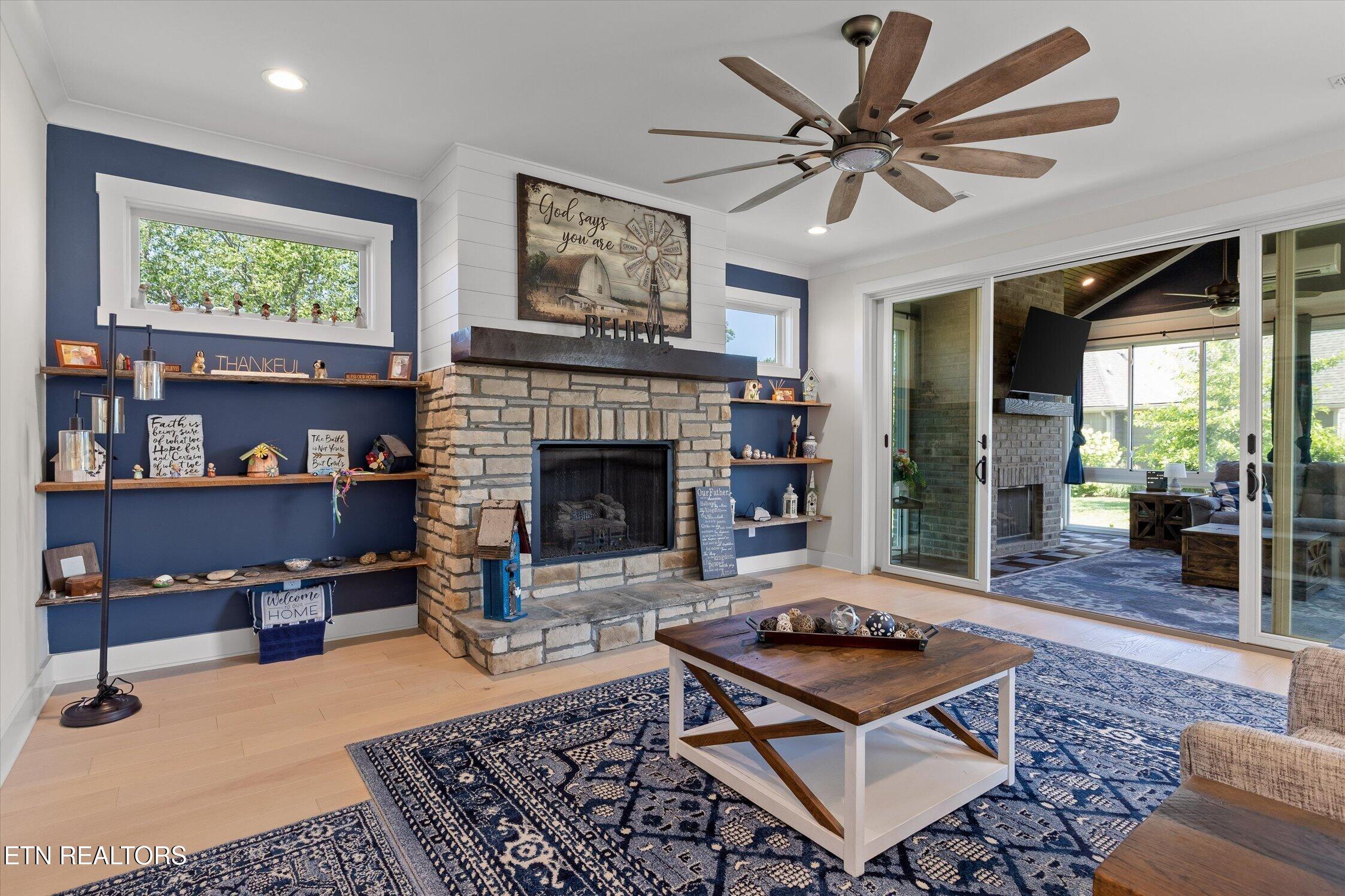 318 Buckhorn Way Loudon TN 37774