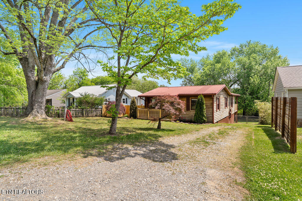 2810 Carson Avenue Knoxville TN 37917