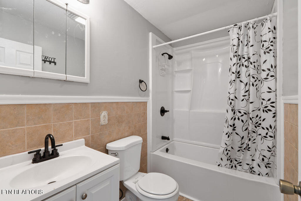 2810 Carson Avenue Knoxville TN 37917