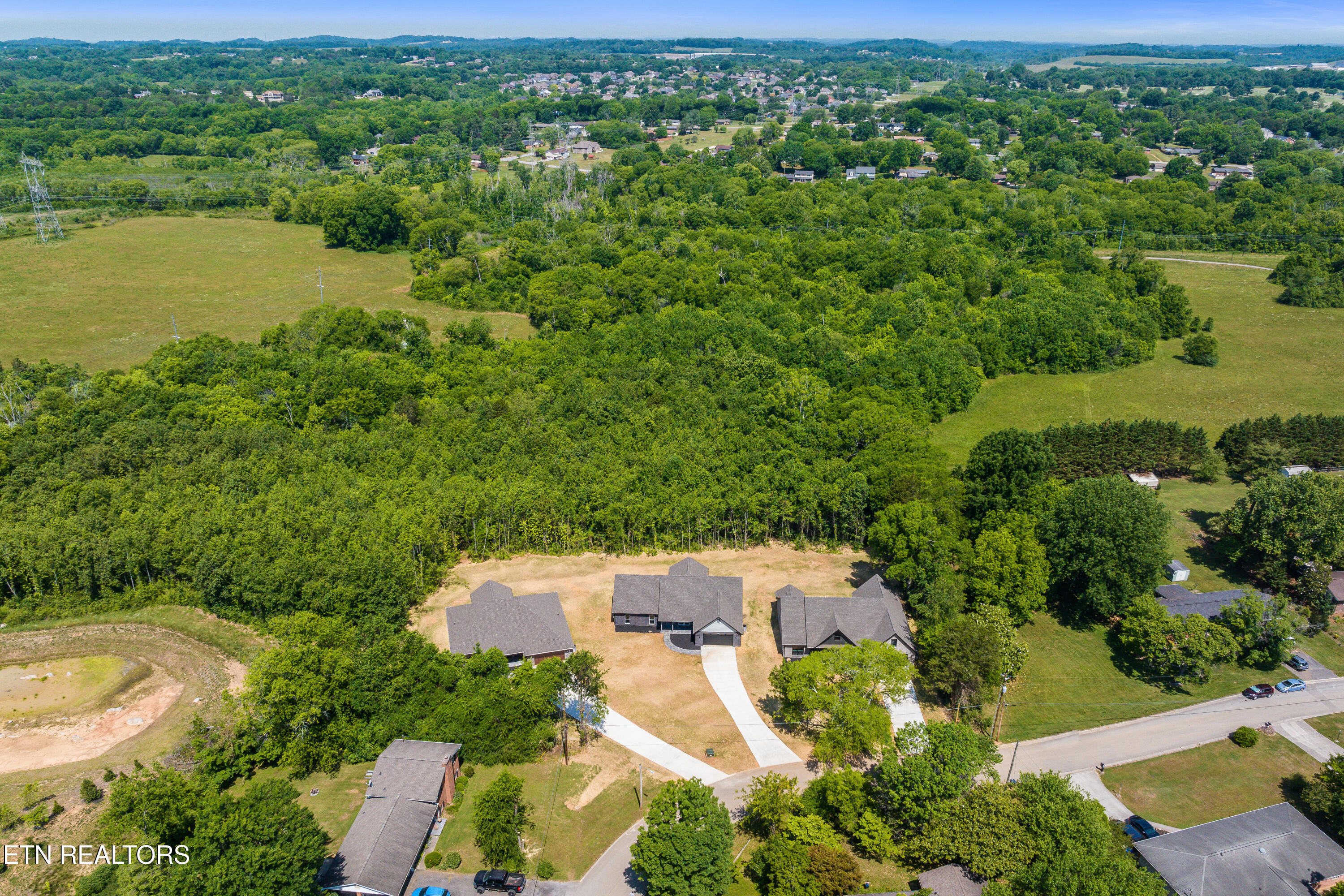 1034 N Linden Drive Alcoa TN 37701