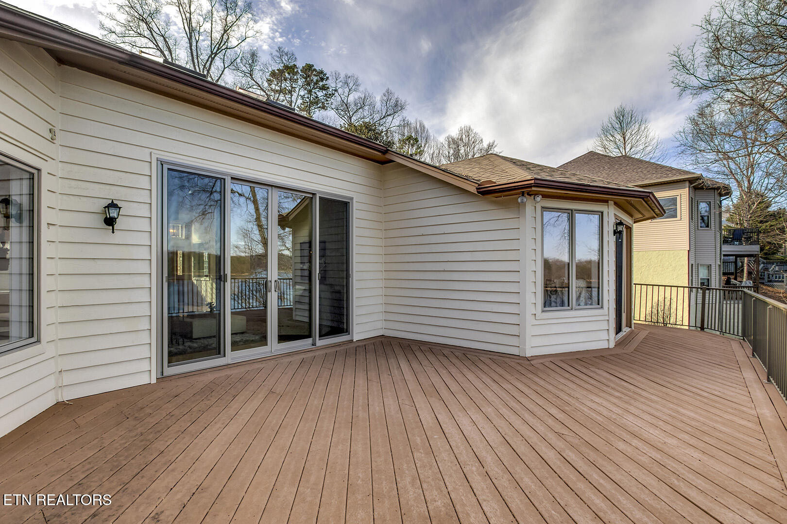 206 Kiyuga Lane Loudon TN 37774